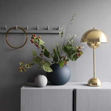 Vase Ball midnight blue - 20 cm - Cooee Design
