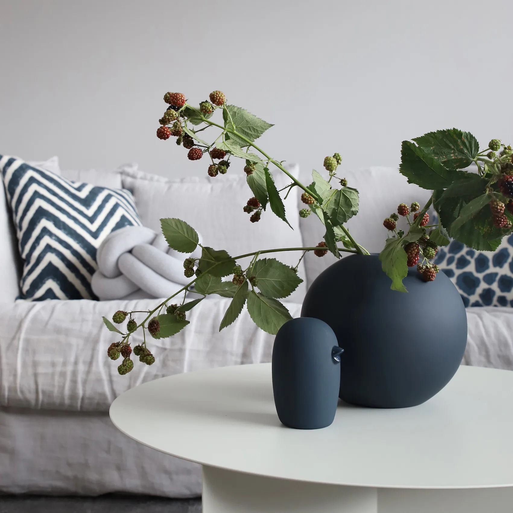 Vase Ball midnight blue, 20 cm Cooee Design