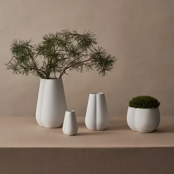 Vase Clover 11cm - White - Cooee Design