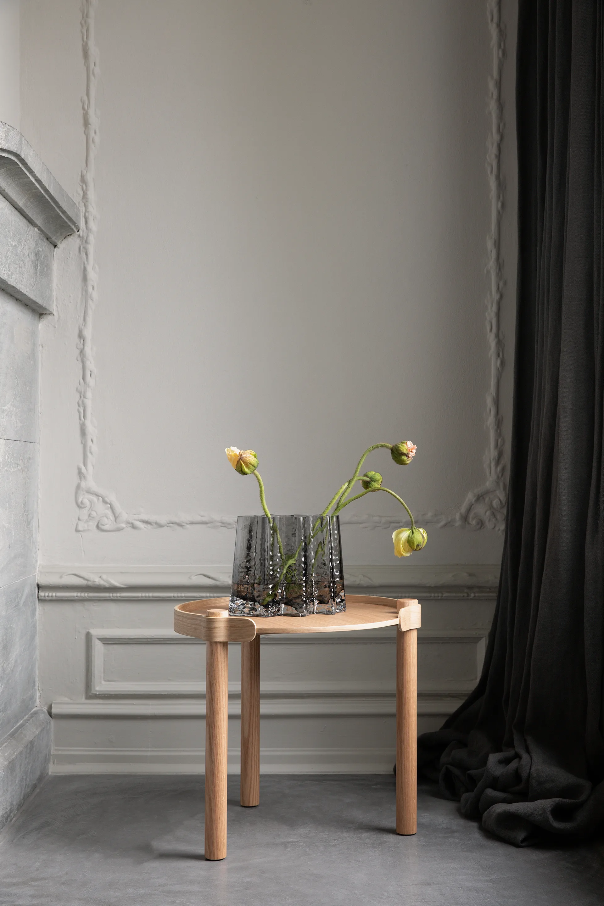 Vase Gry wide 19 cm, Smoke Cooee Design