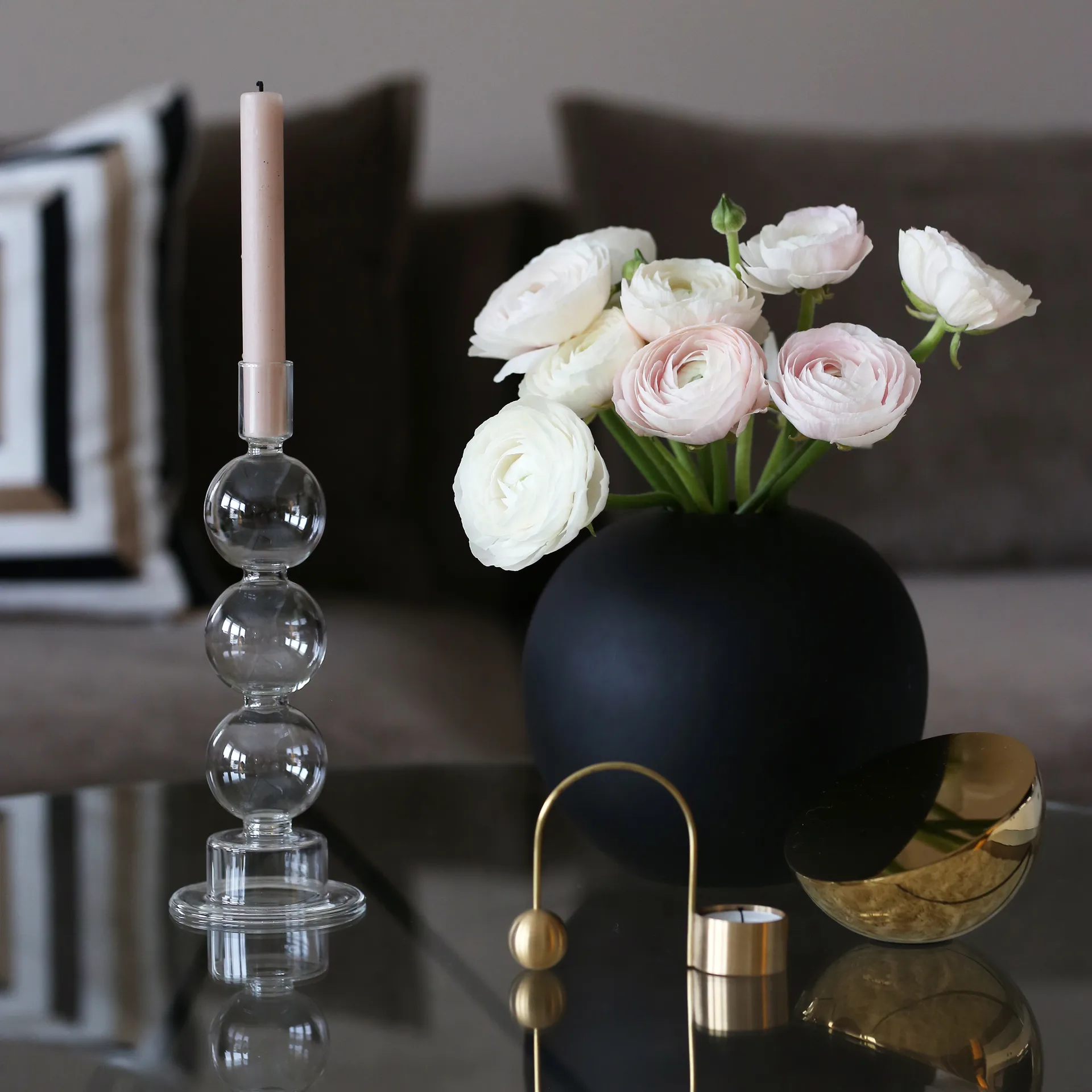 Vase noir Ball, 20 cm Cooee Design