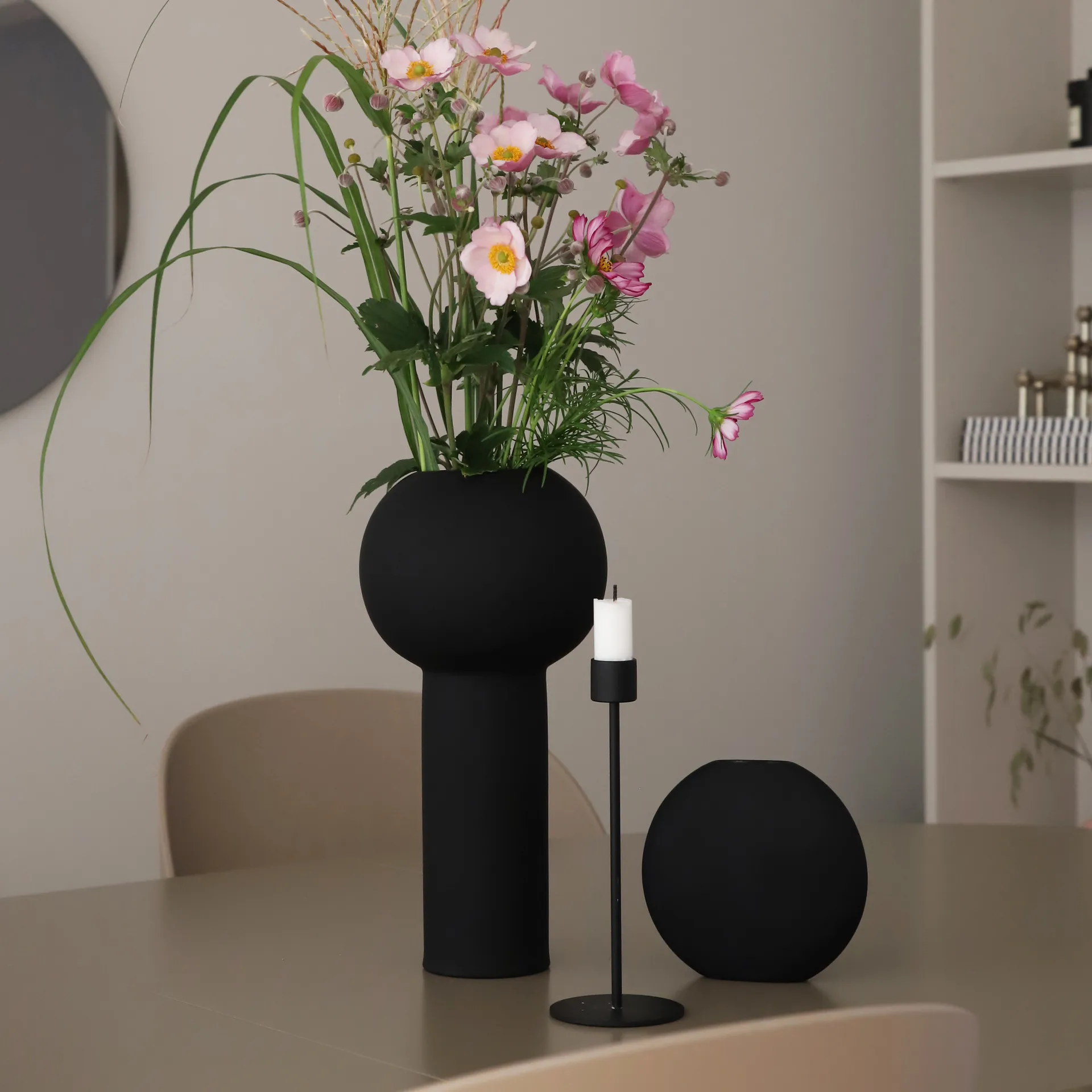 Vase Pastille 15 cm, Black Cooee Design