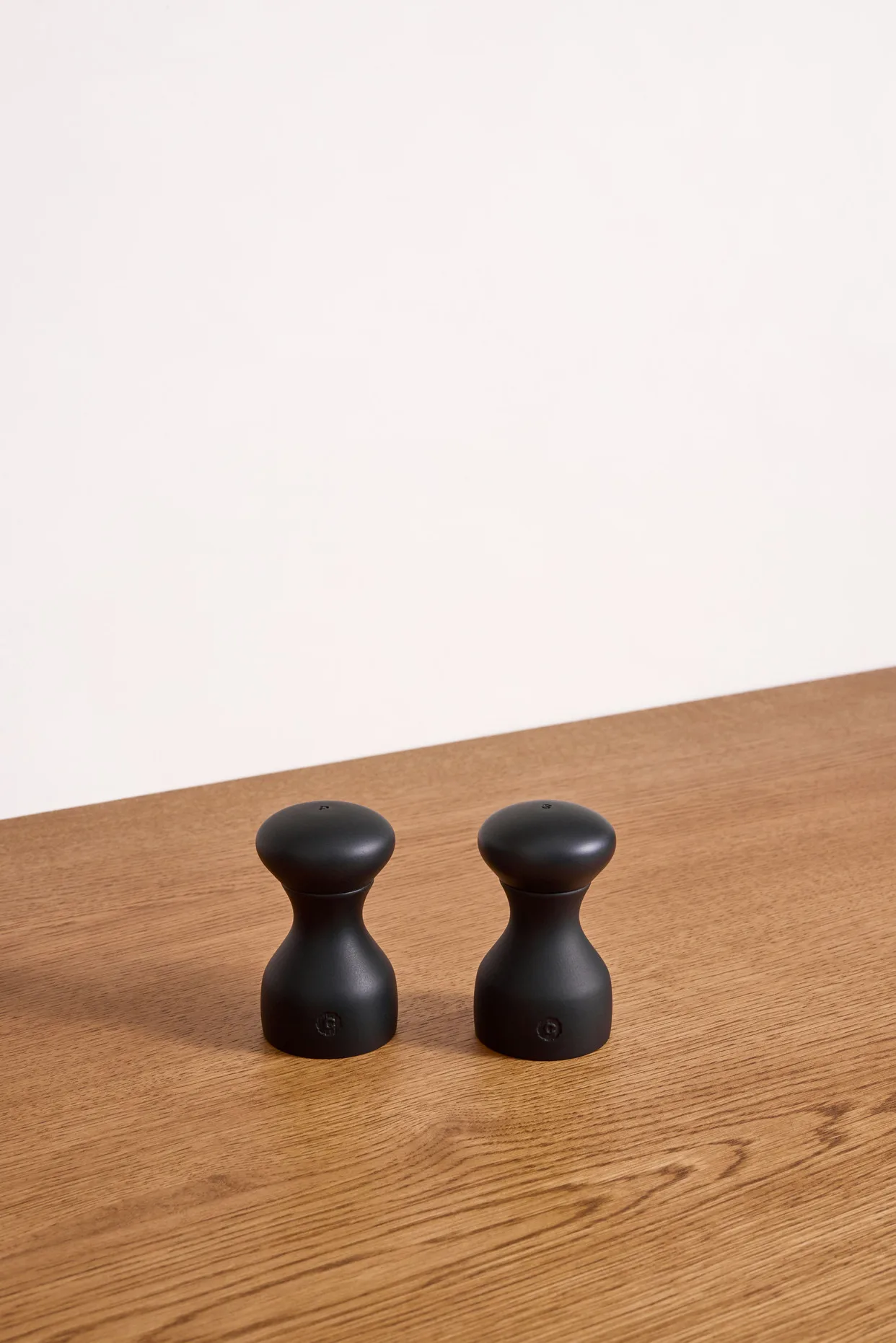 Set de moulin à sel et poivre Lyon, Black, 2 pièces Crushgrind