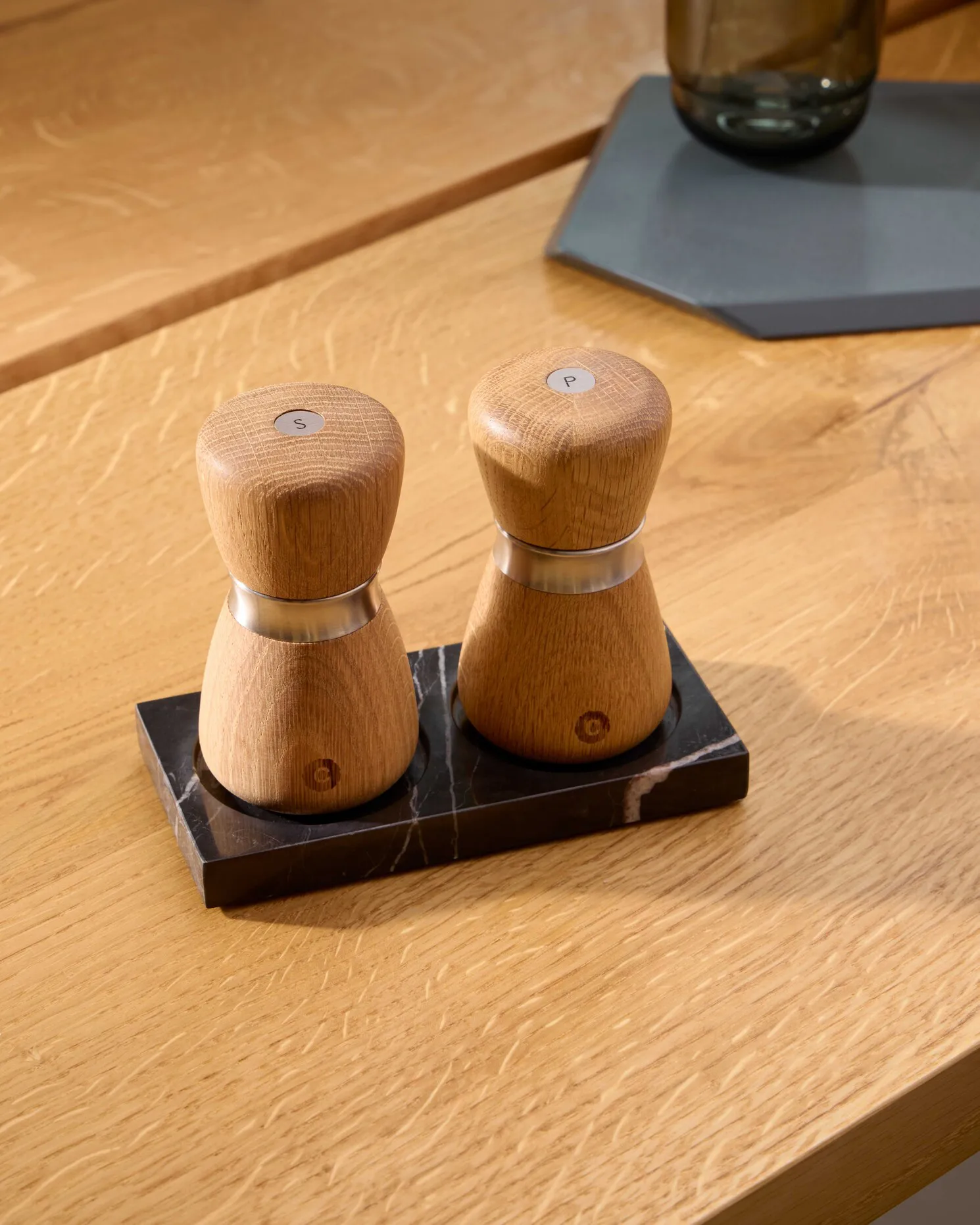 Support pour moulin à épices Tabletopper, marbre Black Crushgrind
