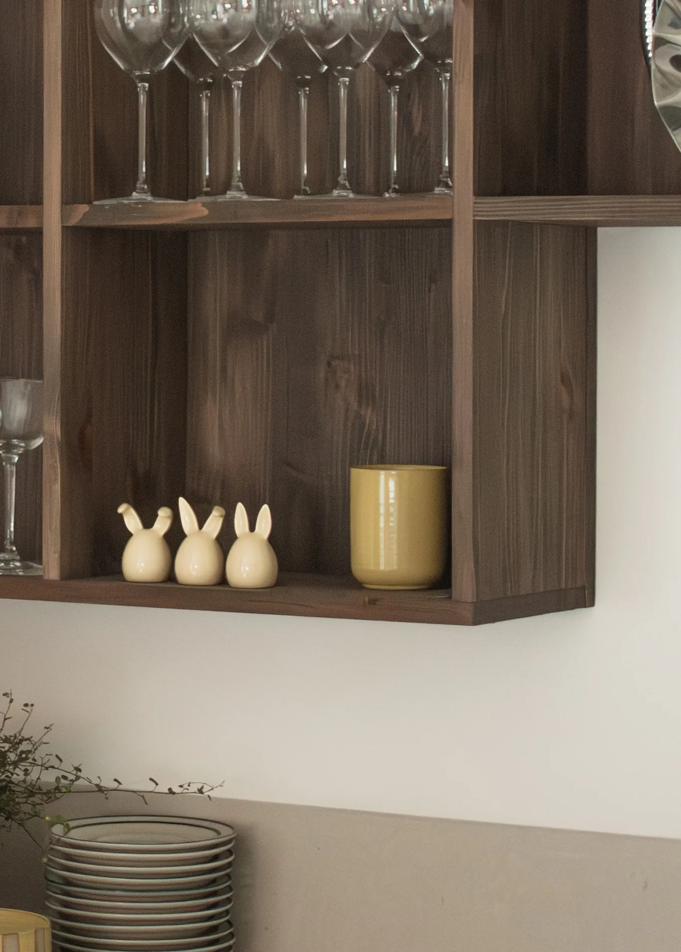 Bougie parfumée Burn 60 h, Shiny yellow DBKD