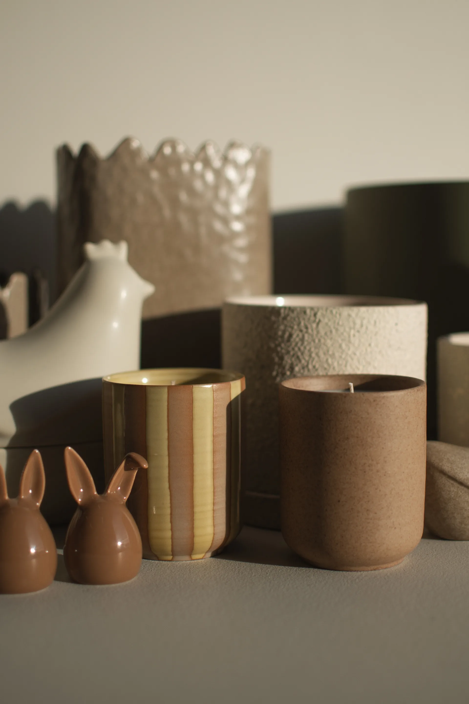 Bougie parfumée Burn 60 h, Stripe yellow DBKD