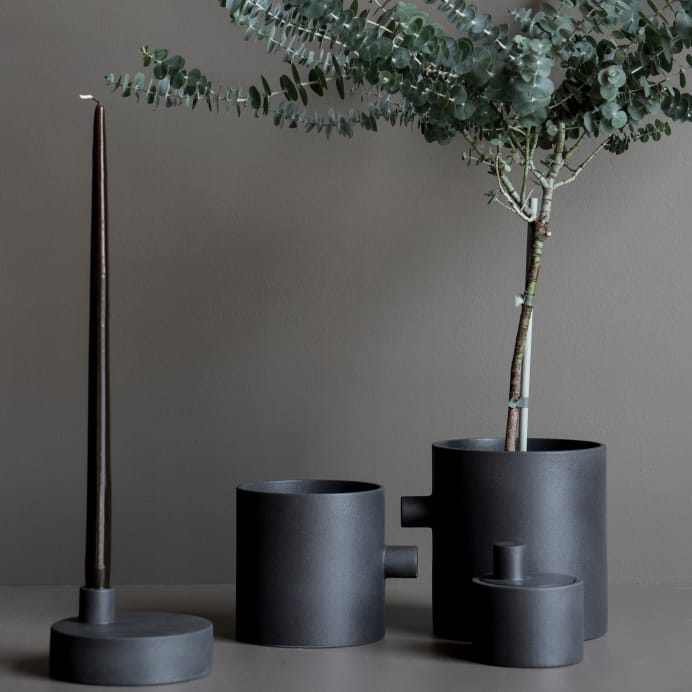 Cache-pot en fonte Knob, large Ø17 cm DBKD