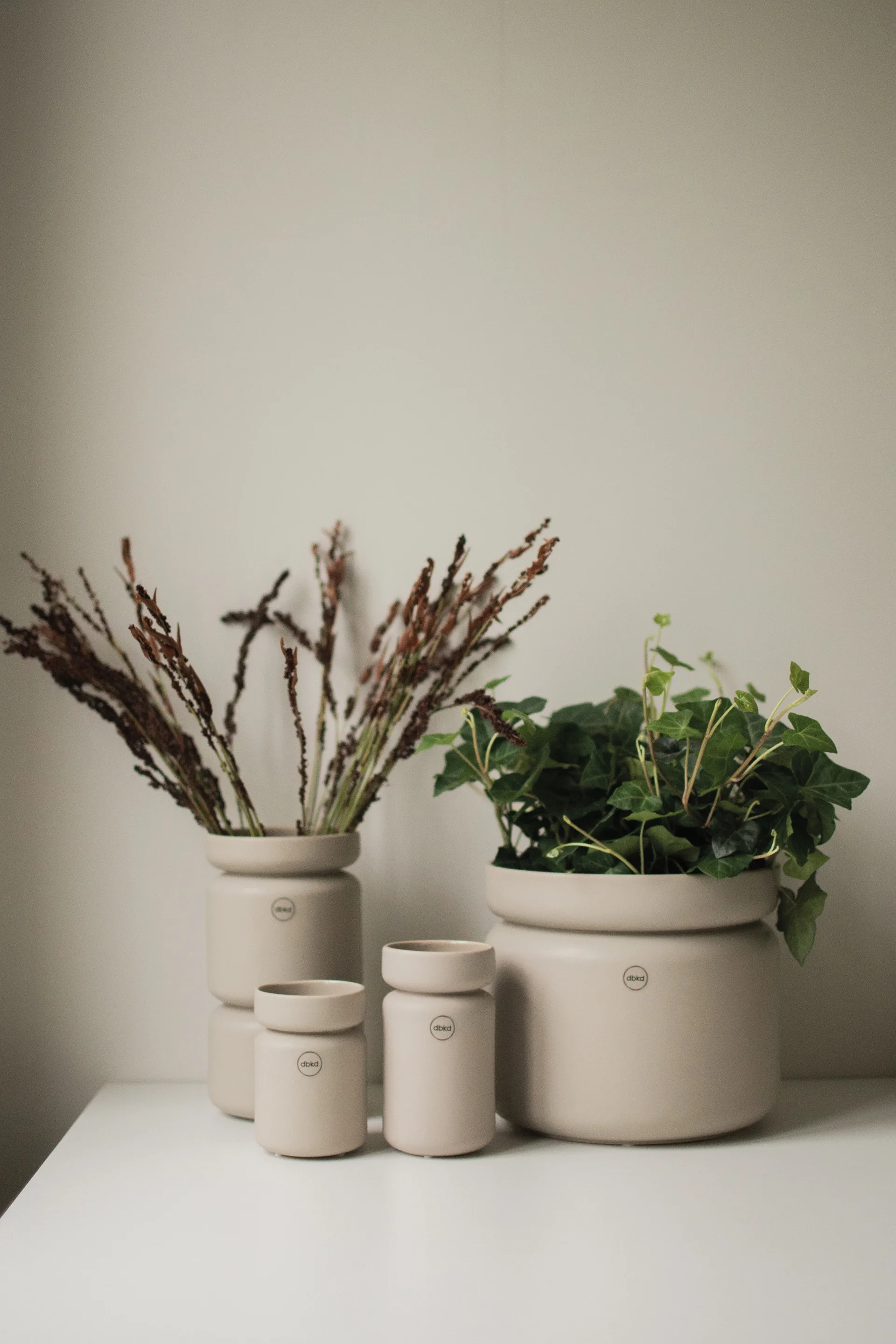 Cache-pot Neck, Mole, Ø8x12 cm DBKD