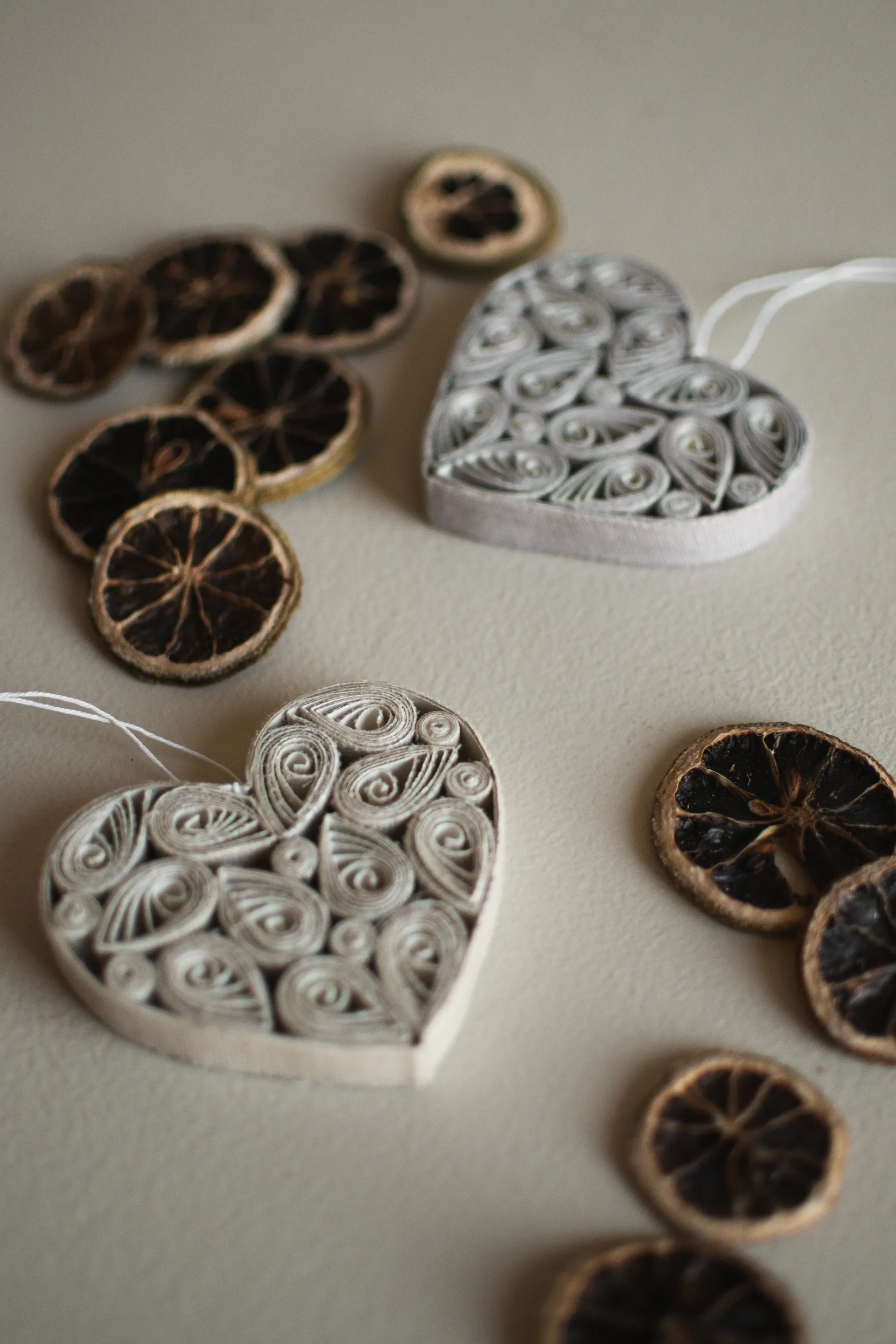 Décoration suspendue Paper heart 8 cm, Creme DBKD