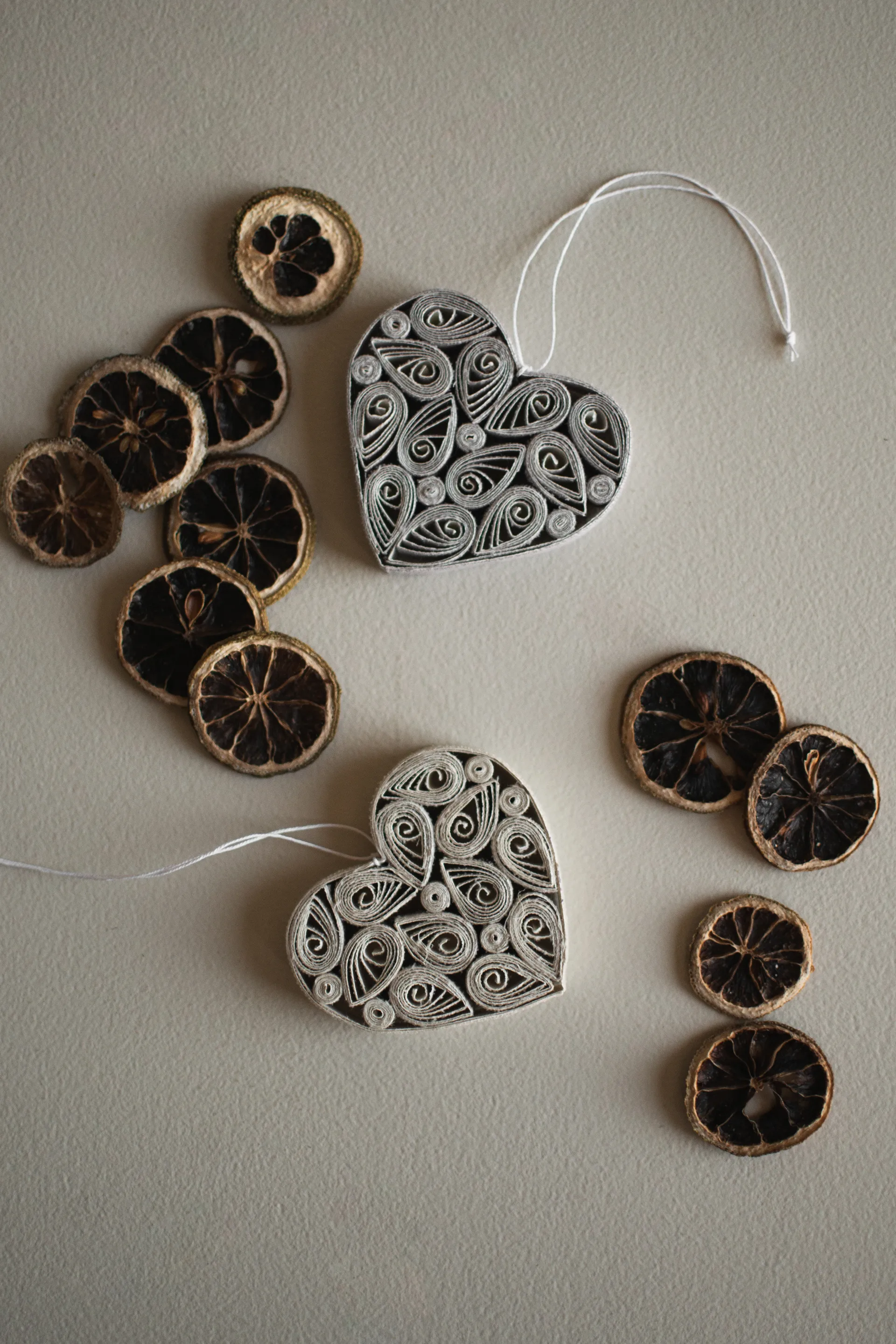 Décoration suspendue Paper heart 8 cm, Mole DBKD