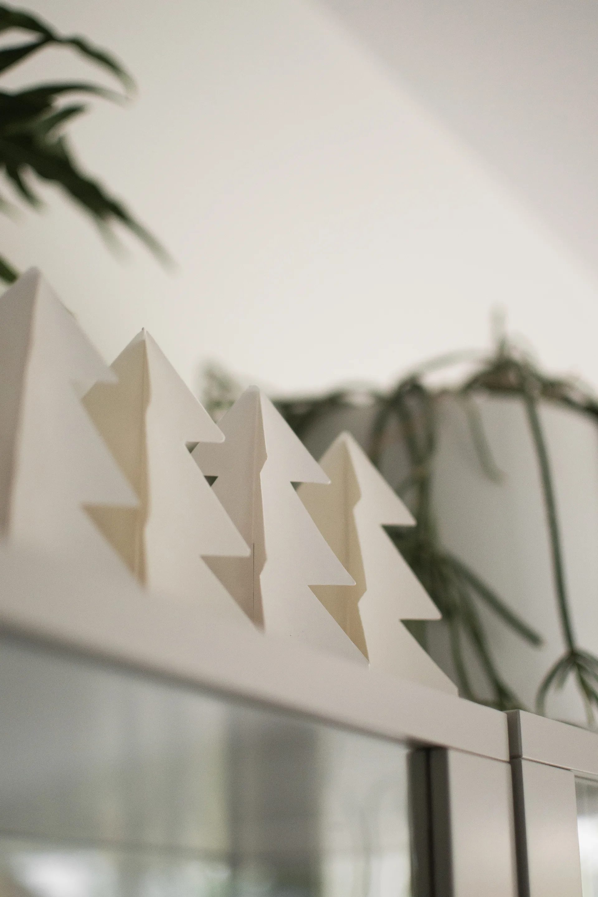 Décoration Tree in a row, White, 7x60 cm DBKD