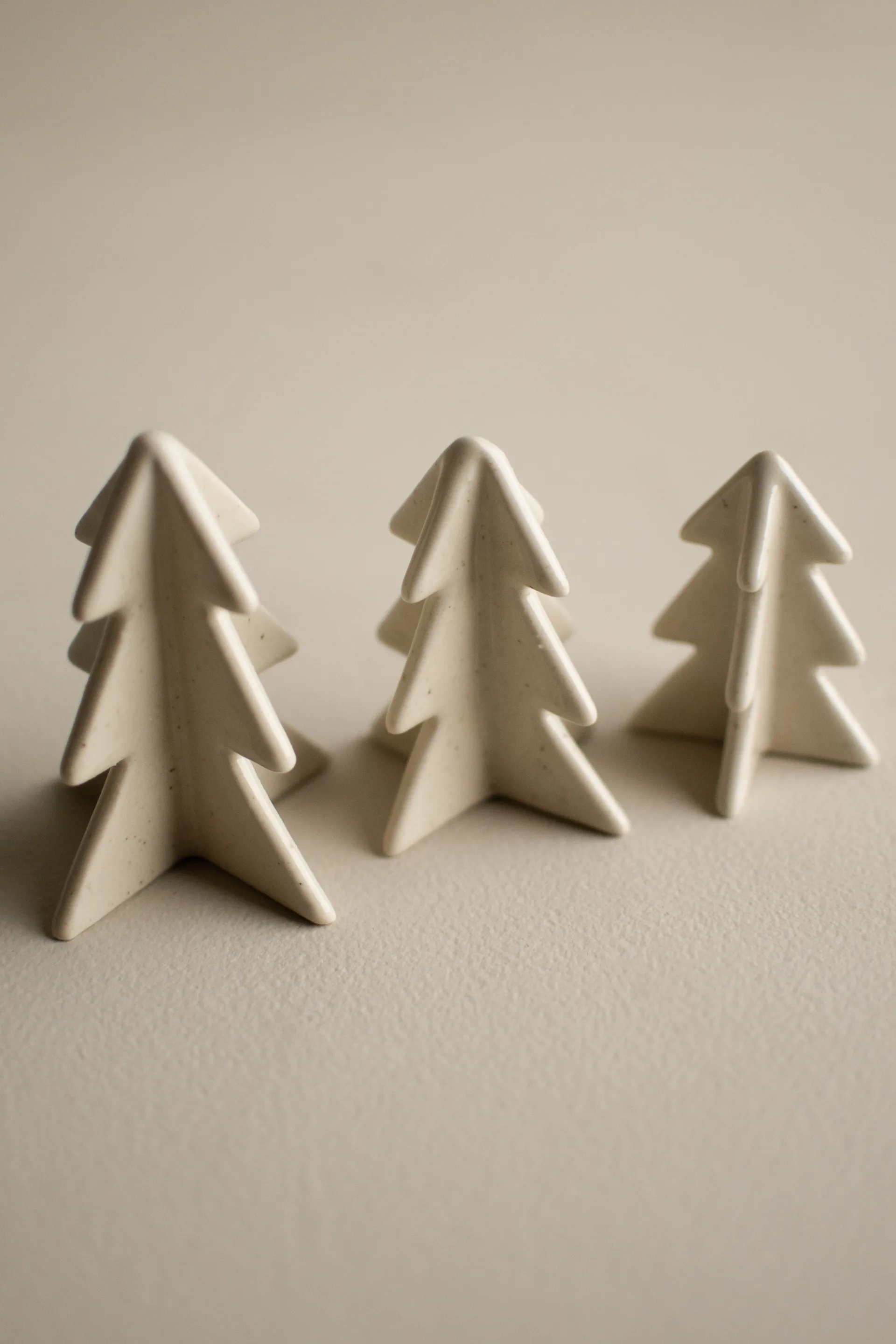 Décoration Winter tree, Vanilla, 8 cm DBKD