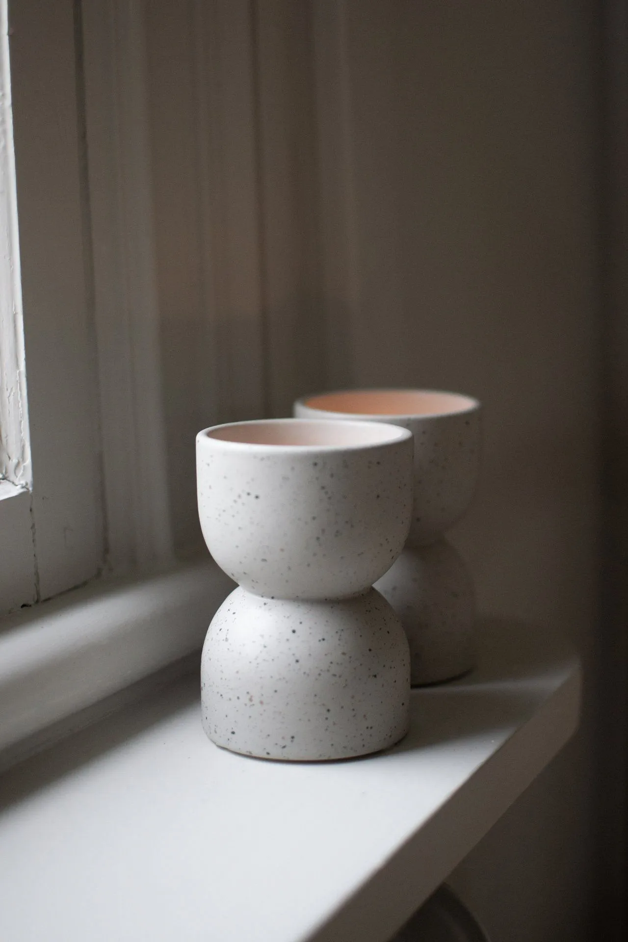 Photophore Post, Mole dot DBKD