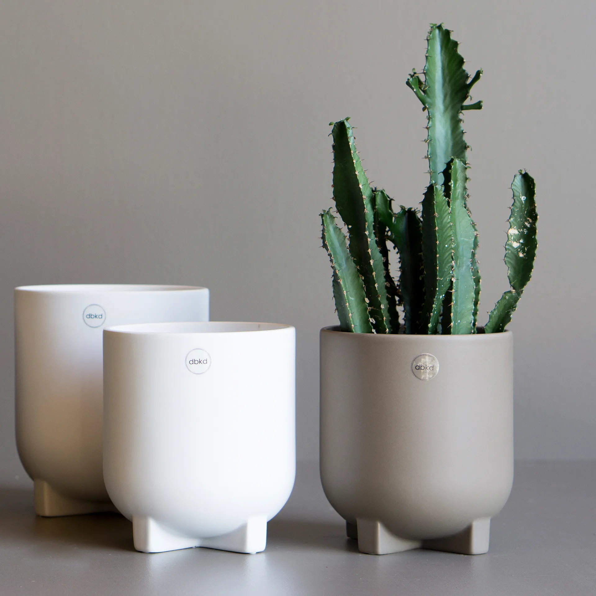 Pot Plus Ø14 cm, White DBKD