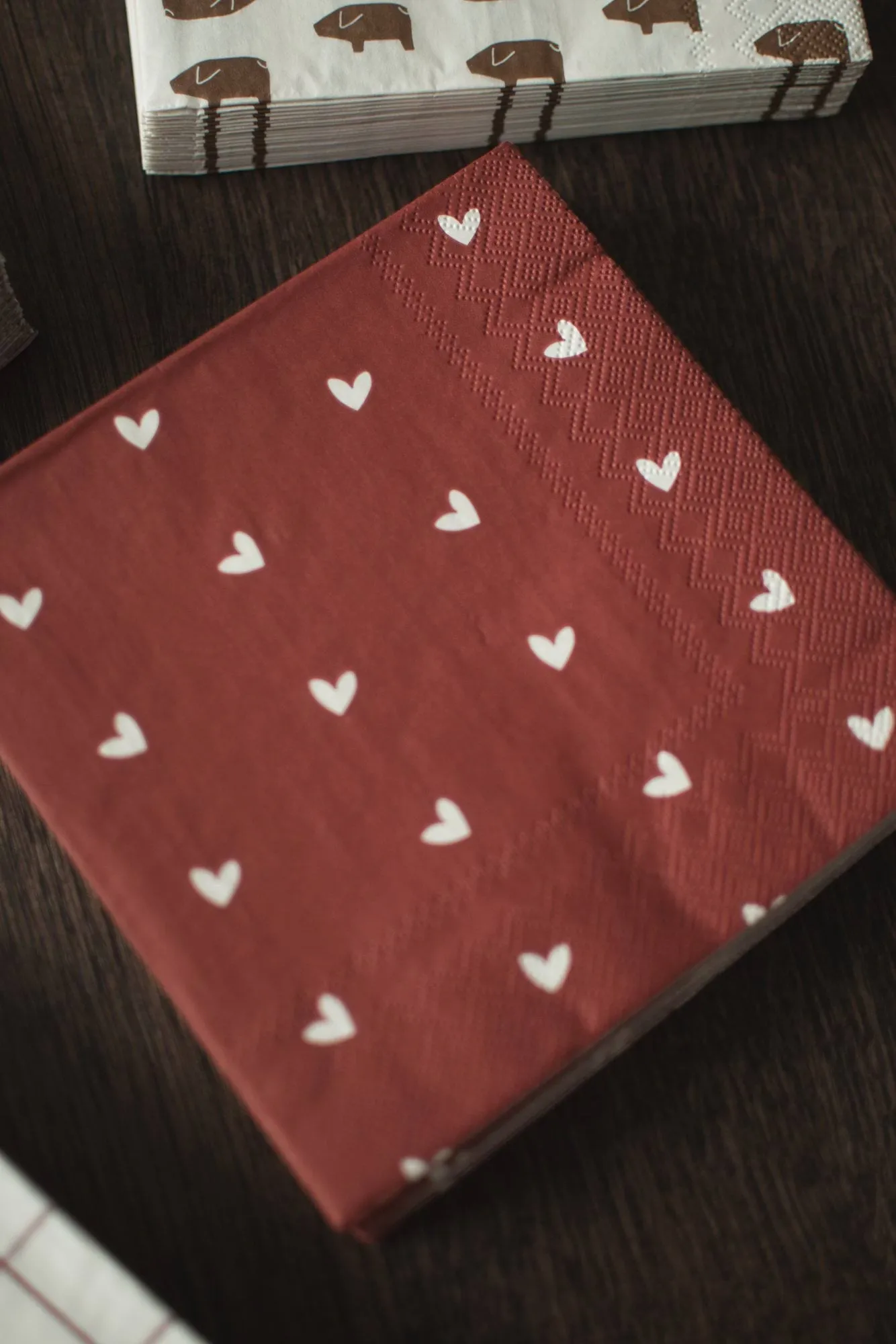 Serviette en papier Heart 33x33 cm, 20 pièces, Dark red DBKD