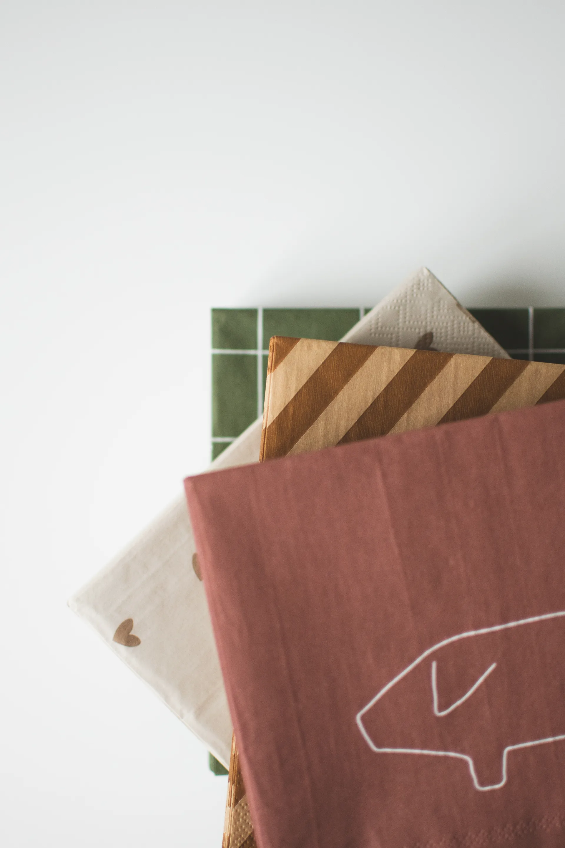 Serviette en papier Swedish pig 33x33 cm, 20 pièces, Red DBKD