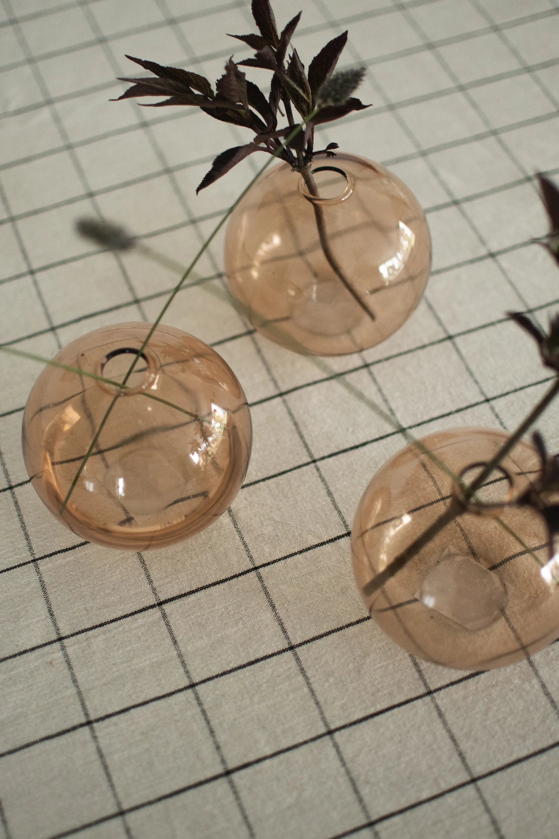 Vase Ball Ø10 cm, Beige DBKD