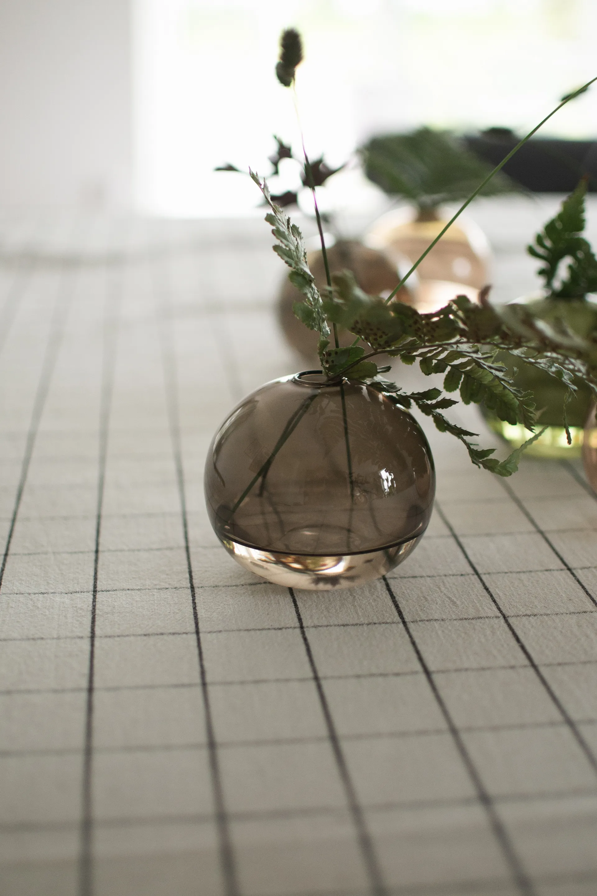 Vase Ball Ø10 cm, Brown DBKD