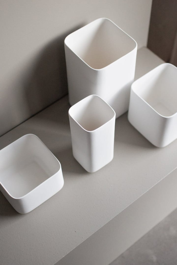 Vase Cube 20 cm - Matte white - DBKD