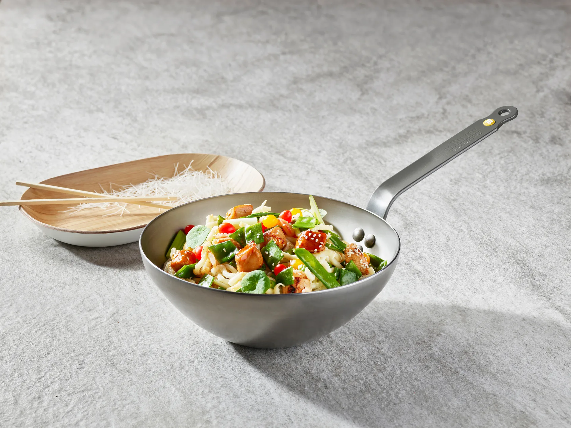 Poêle à wok Mineral B, 28 cm De Buyer