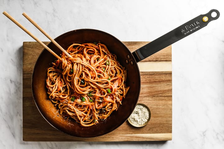 Poêle à wok Mineral B, 32 cm De Buyer