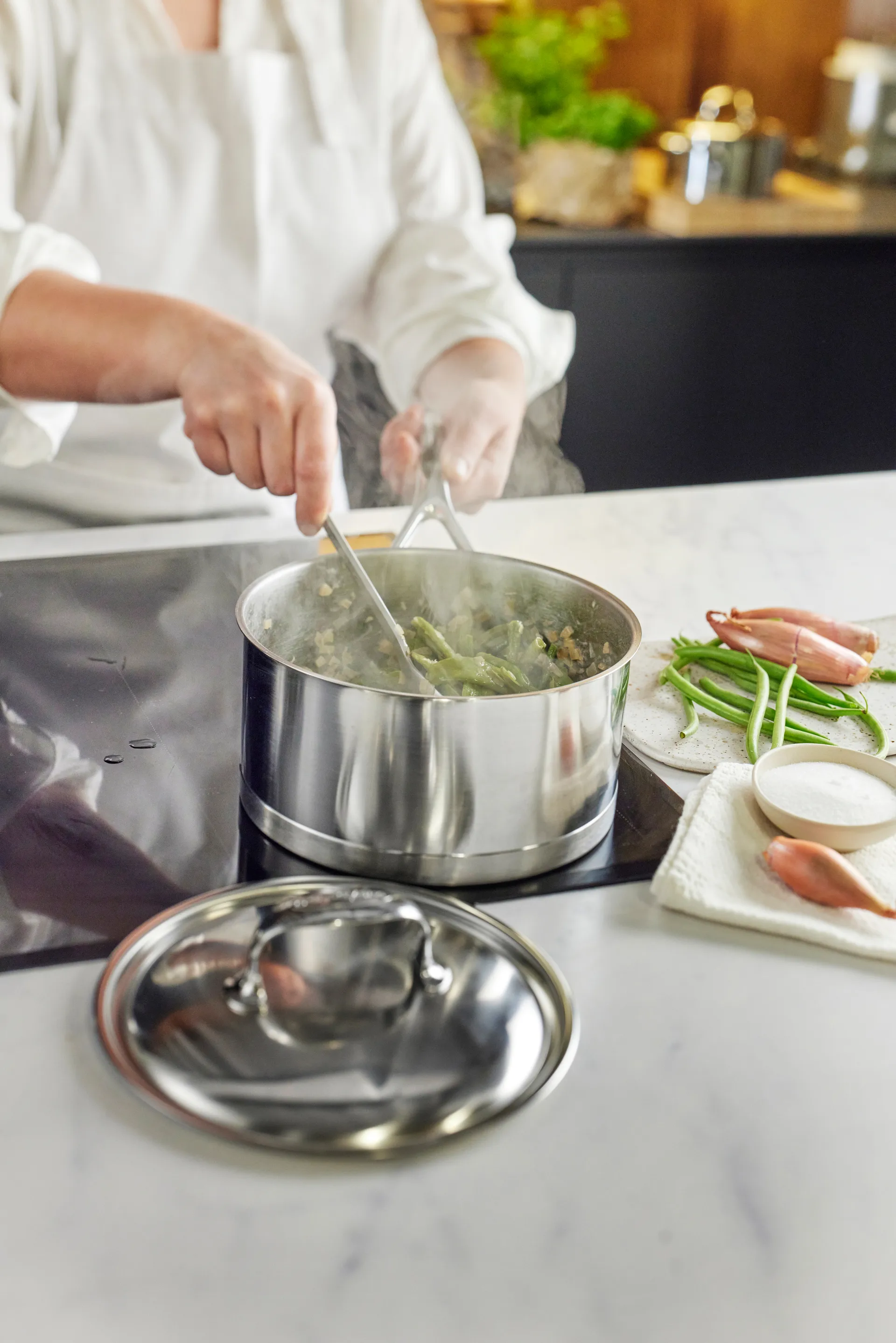 Casserole avec couvercle Demeyere Atlantis 7 en acier inoxydable, 2,2 L Demeyere