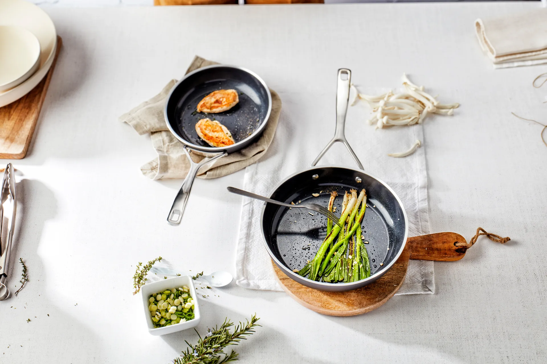 Poêle céramique 5-ply Alu Pro 5 Ceraforce, Ø20 cm Demeyere