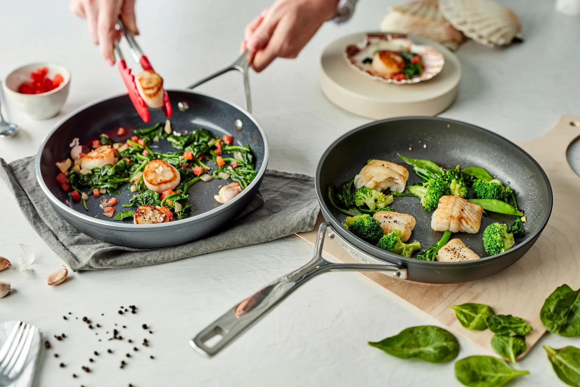 Poêle céramique 5-ply Alu Pro 5 Ceraforce, Ø24 cm Demeyere