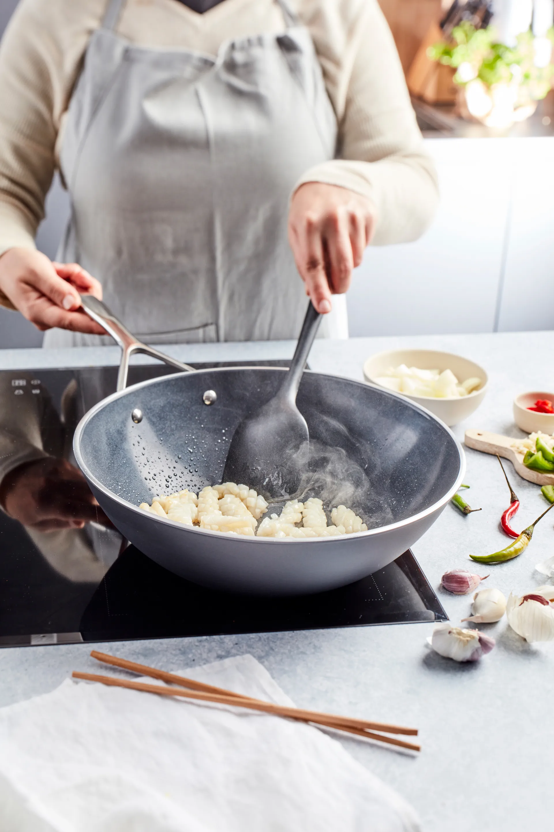 Wok céramique 5-ply Alu Pro 5 Ceraforce, Ø30 cm Demeyere