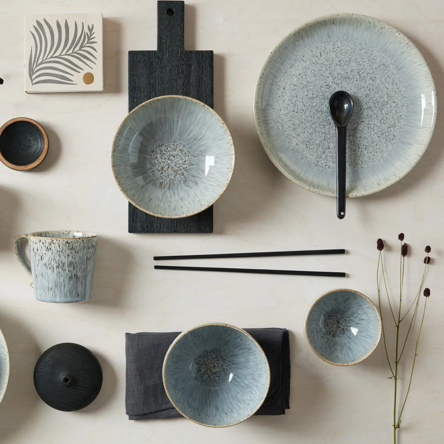 Assiette Halo Speckle coupe 26cm, Gris-marron Denby