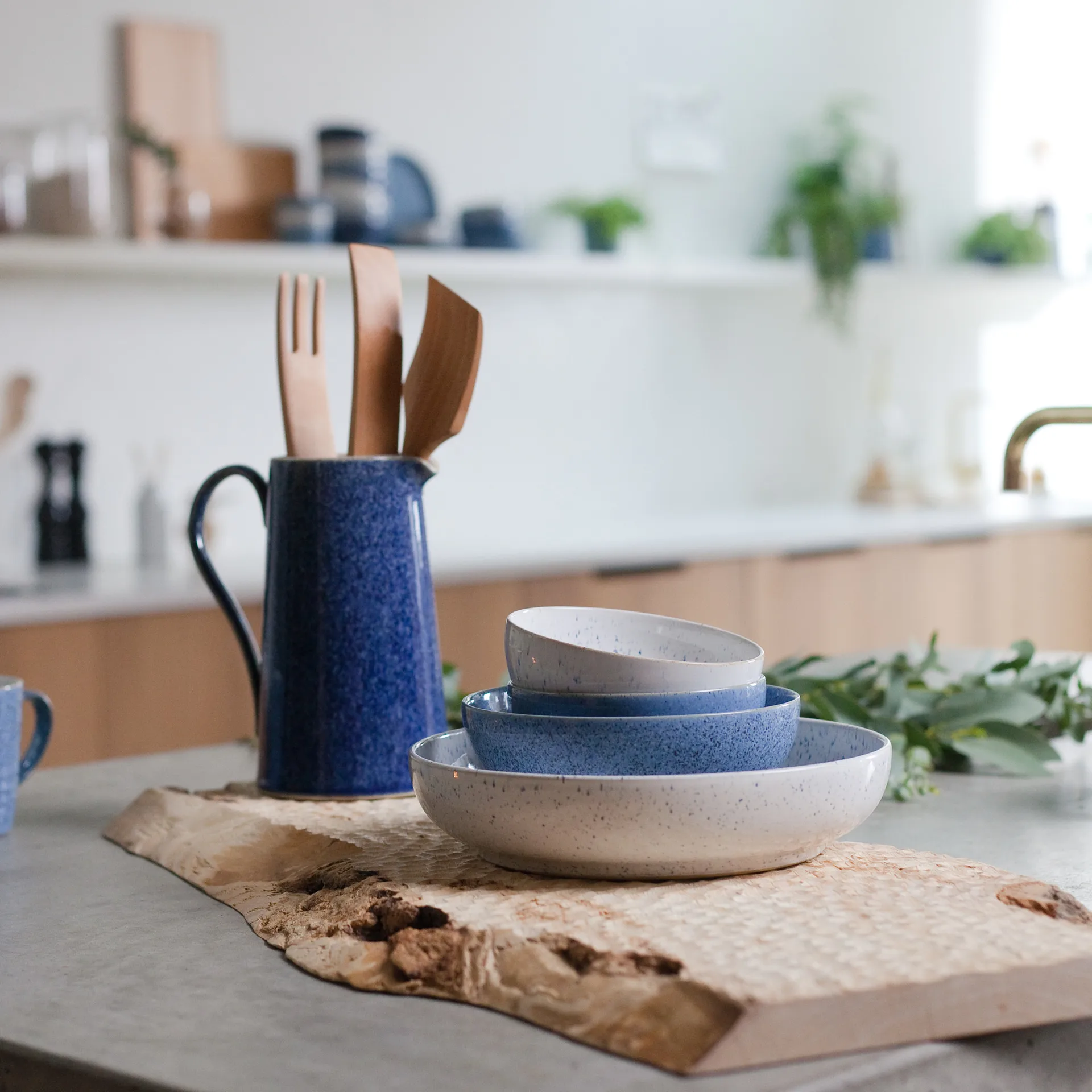 Bol Studio Blue 24cm, Chalk Denby