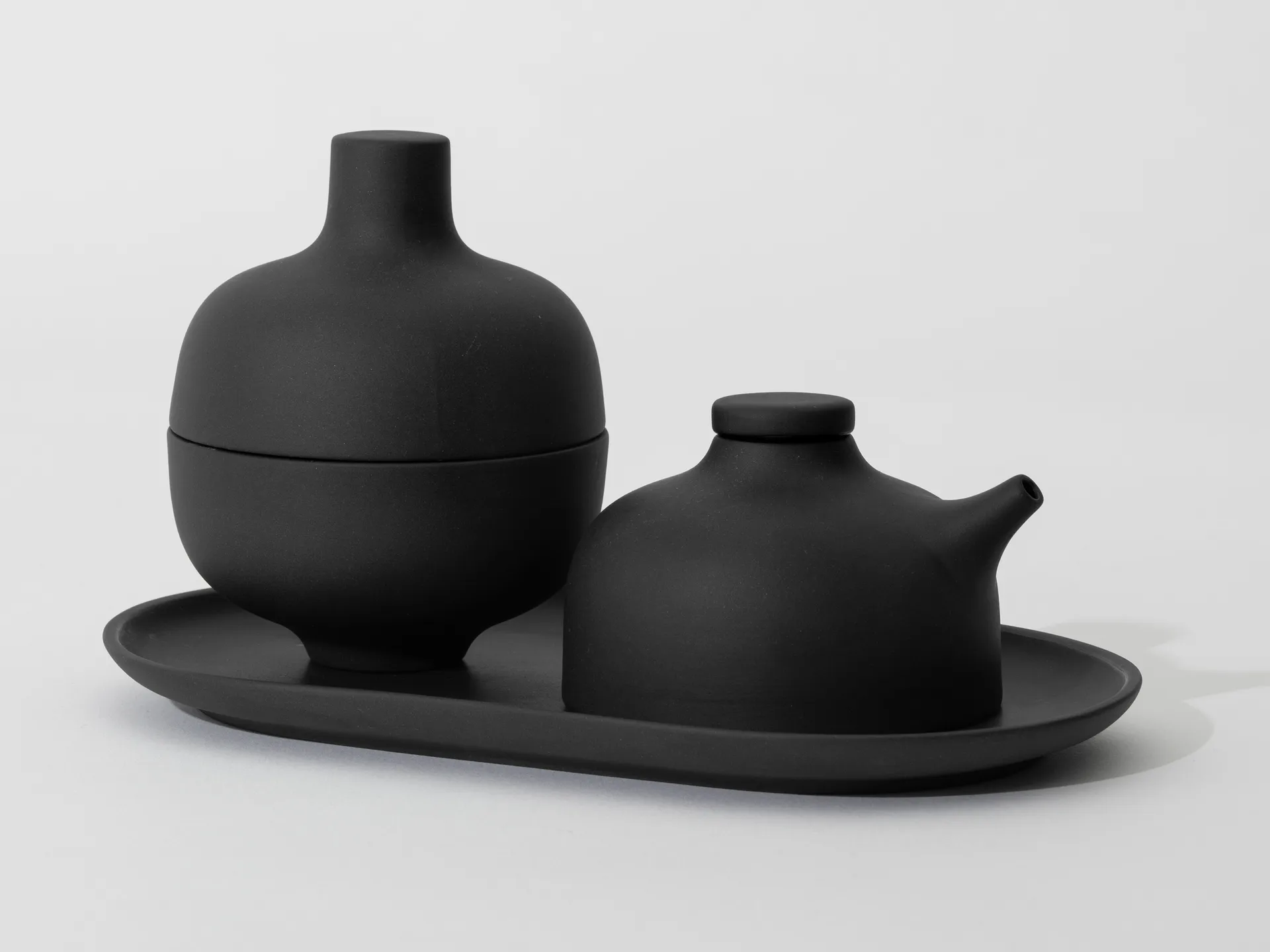 Assiette ovale Sand 12,5x20 cm, Black clay Design House Stockholm