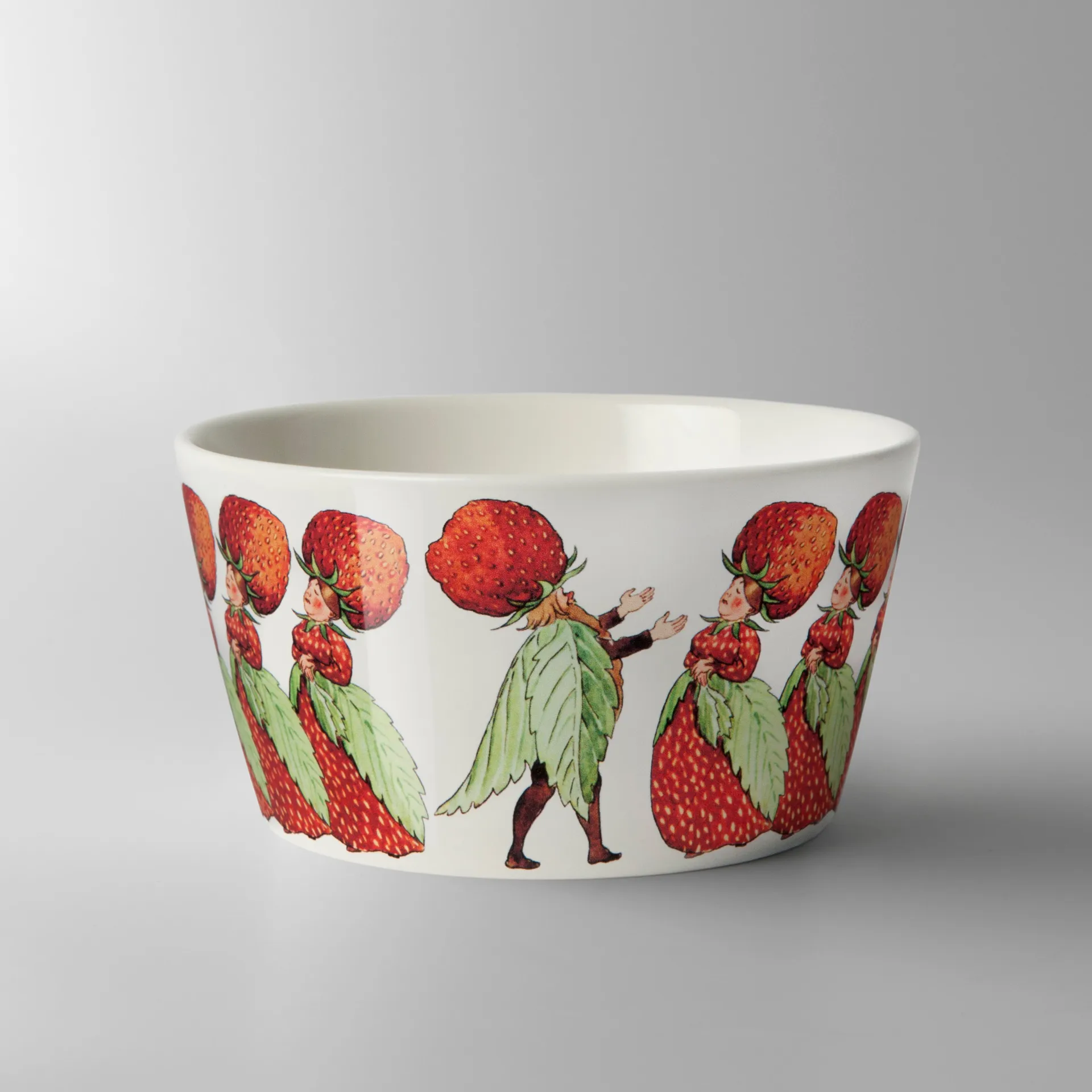 Bol The Strawberry Family, 50 cl Design House Stockholm