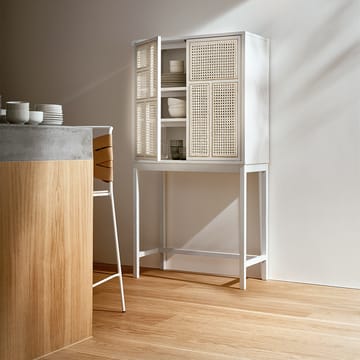 Cabinet vitré Air - Blanc, rotin - Design House Stockholm