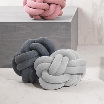 Coussin Knot - gris clair - Design House Stockholm
