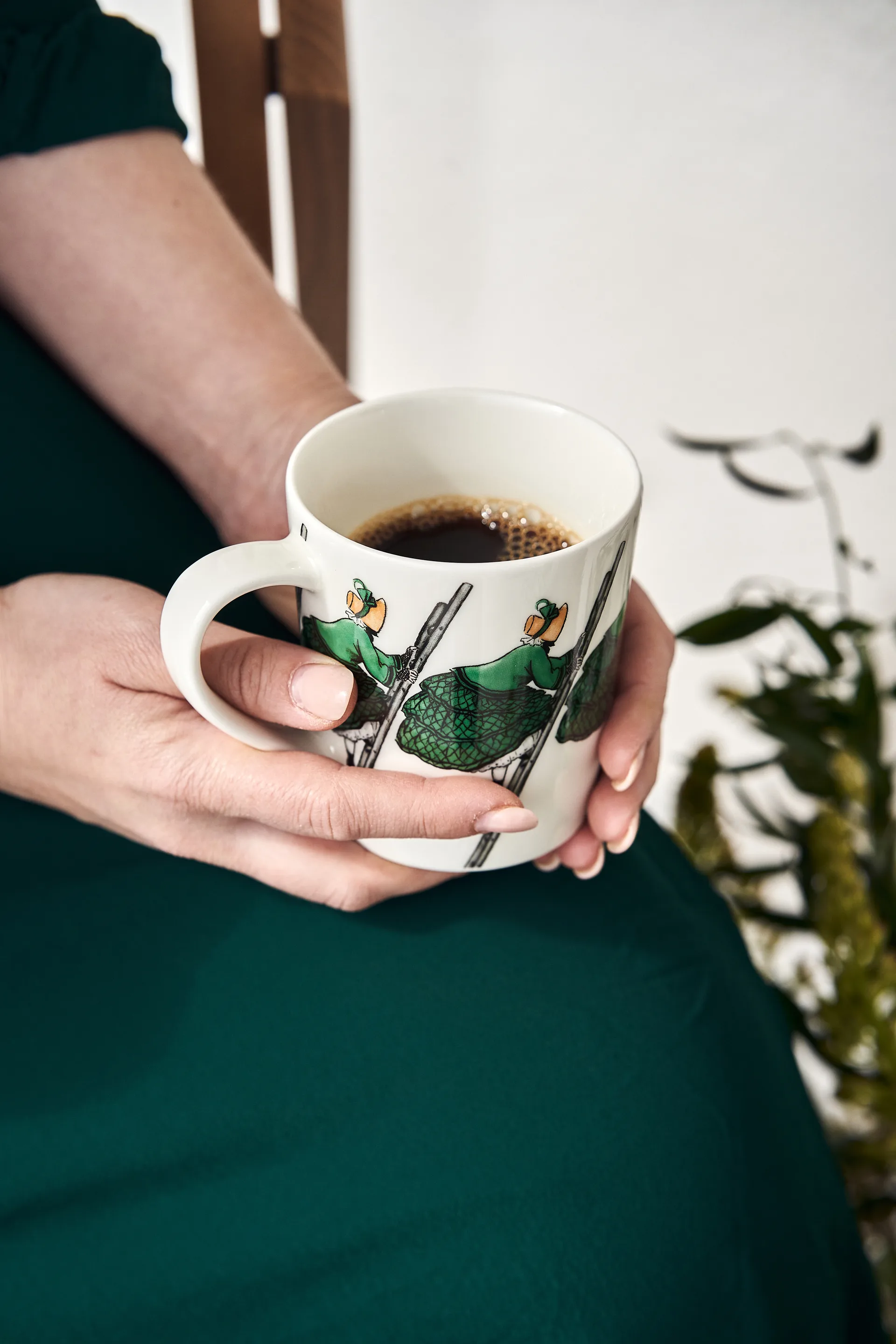 Elsa Beskow Mug Aunt Green poignée, 40 cl Design House Stockholm