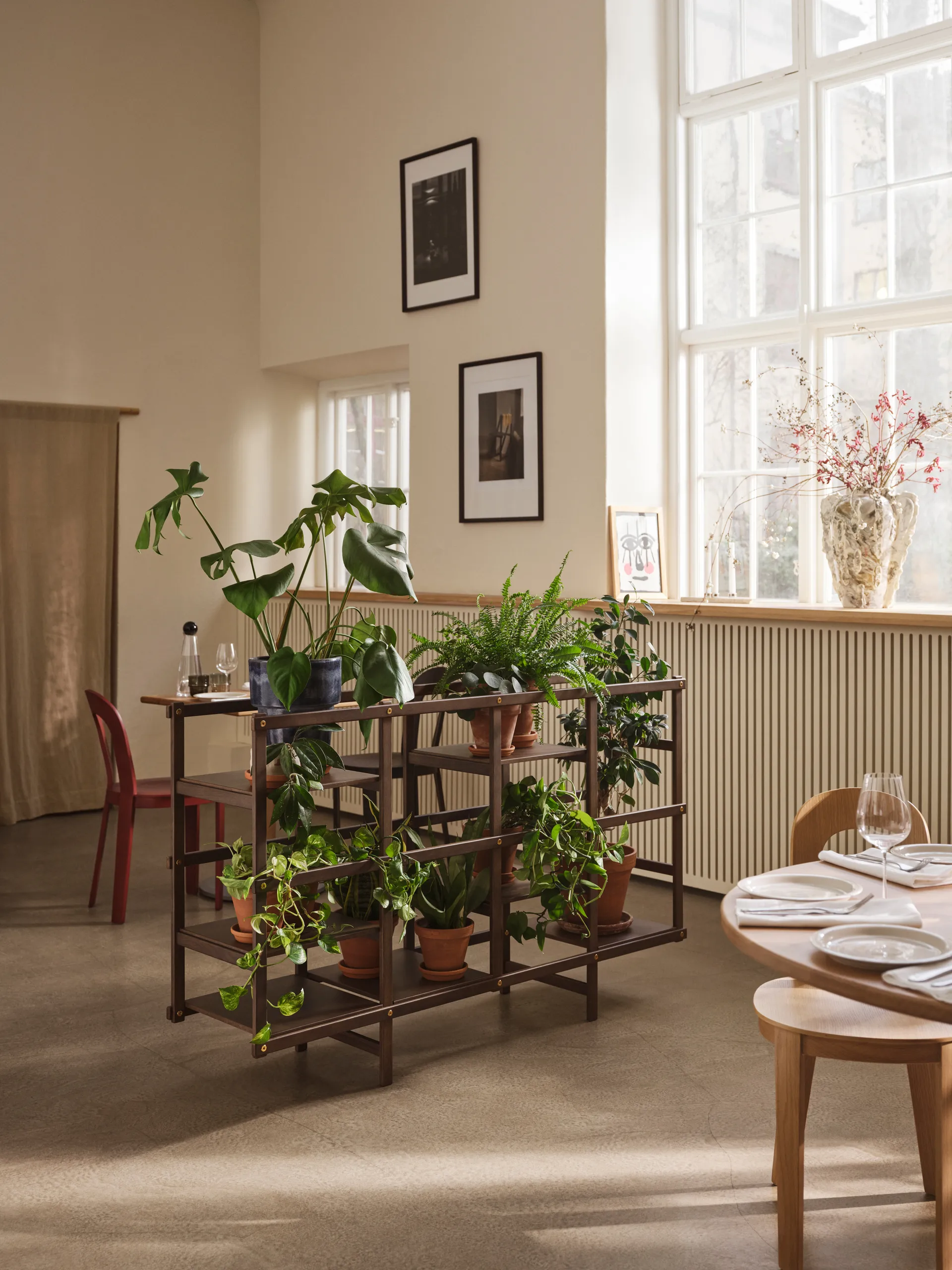 Étagère Frame M 154 cm, Chêne foncé Design House Stockholm