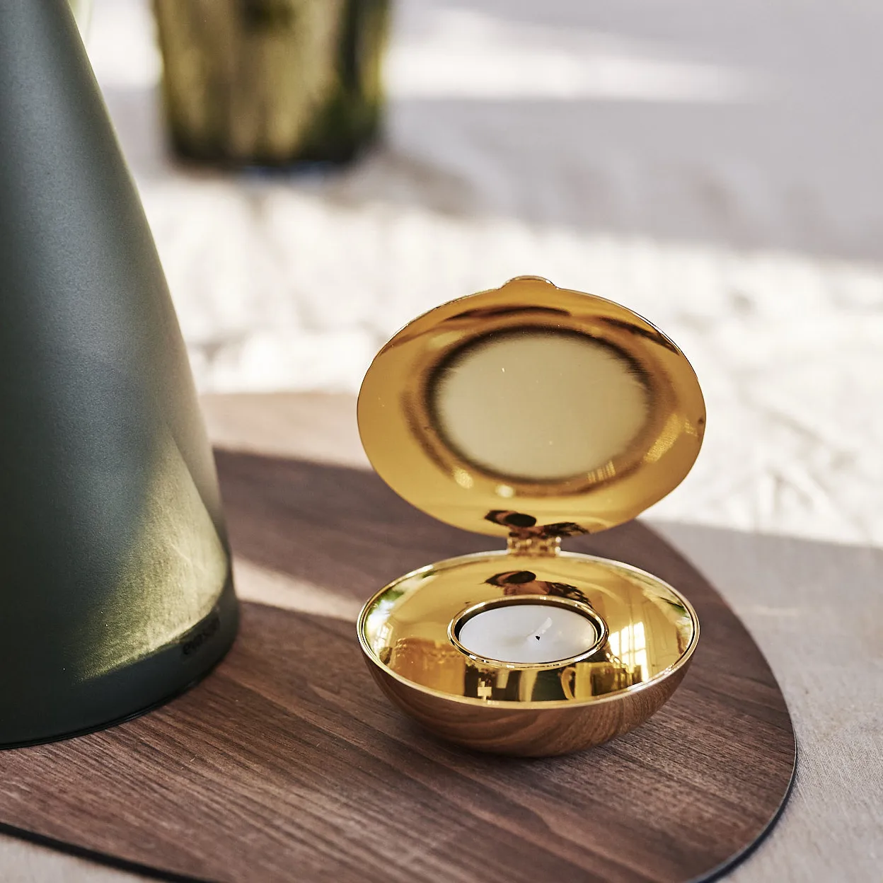 Photophore Shell, laiton Design House Stockholm