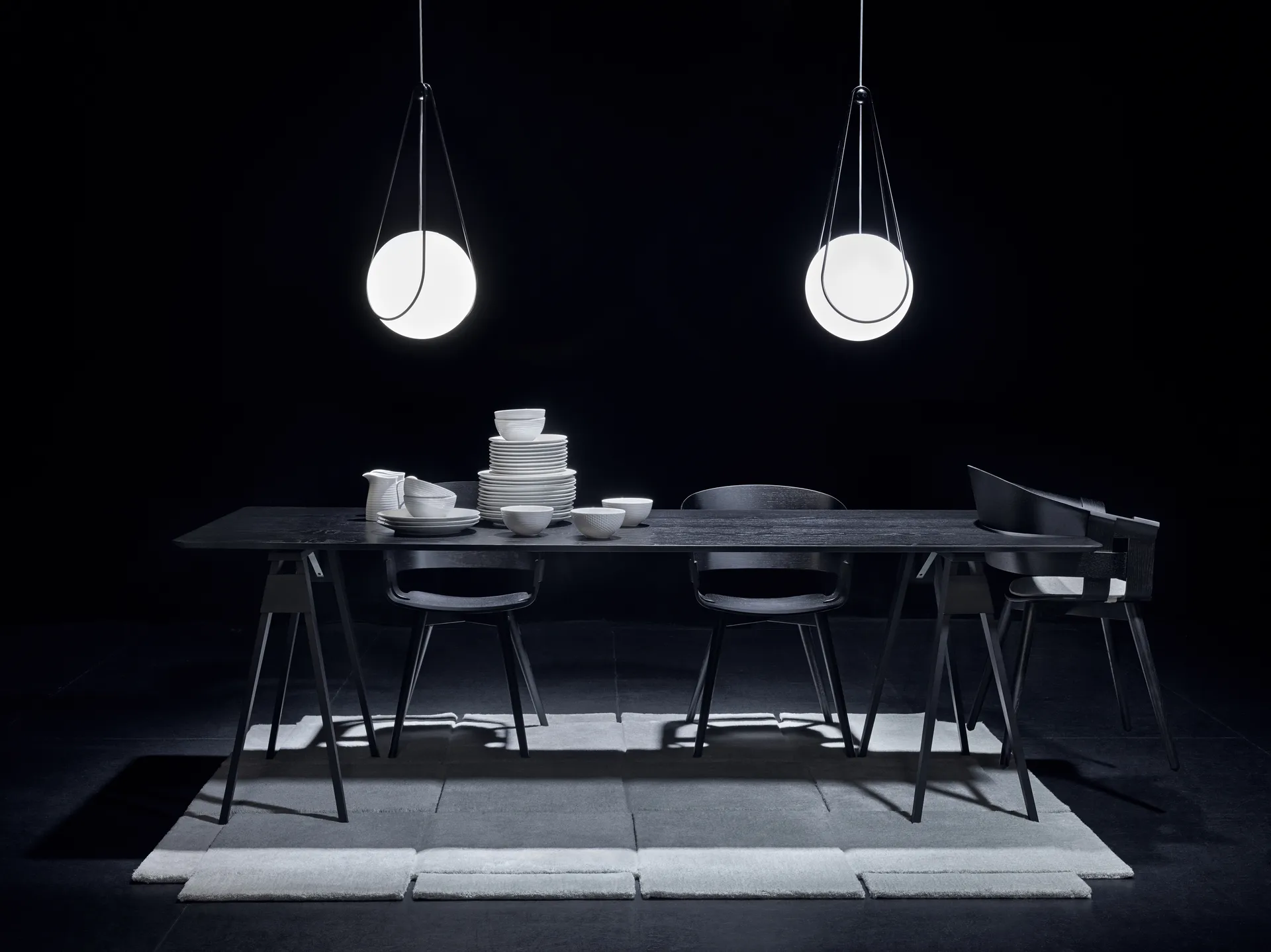 Support noir Kosmos, petit Design House Stockholm