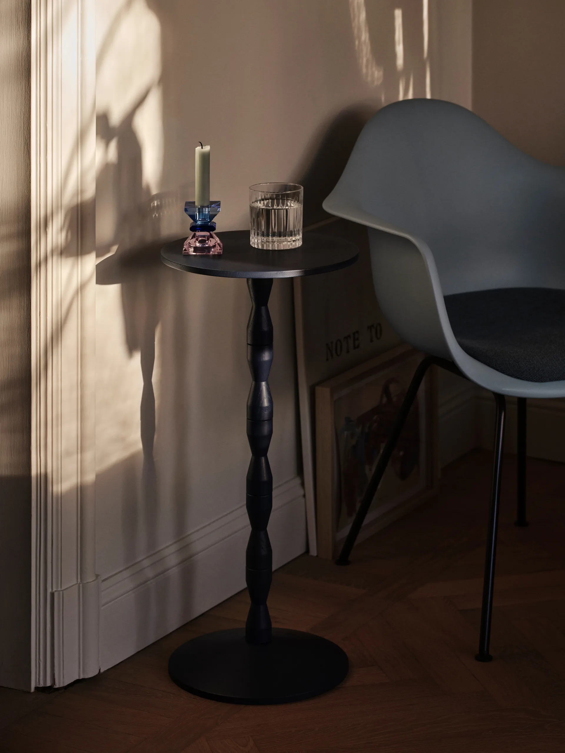 Table Pedestal Ø31x67,5 cm, Blue Design House Stockholm