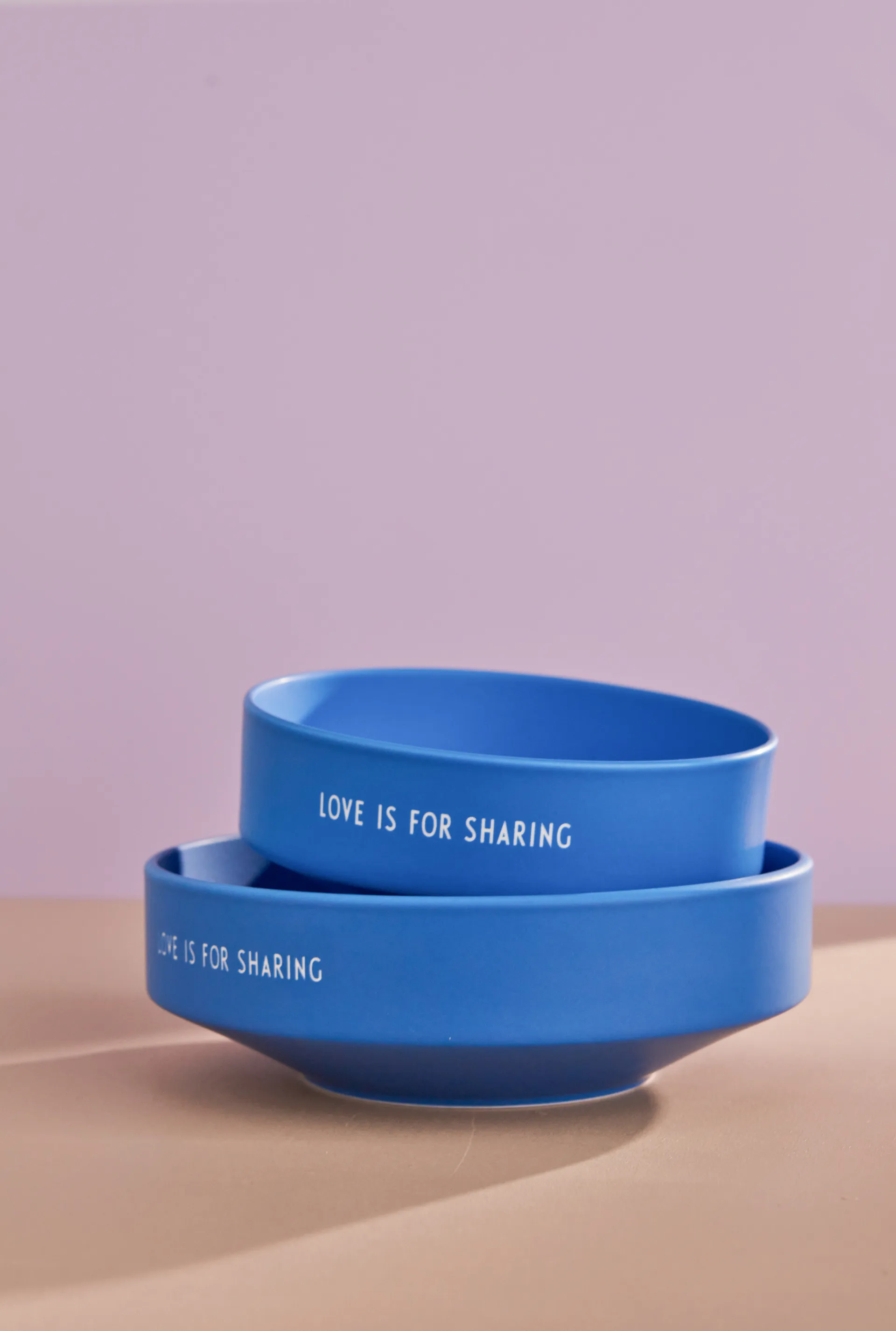 Bol favori Design Letters large Ø22 cm, Cobalt blue Design Letters