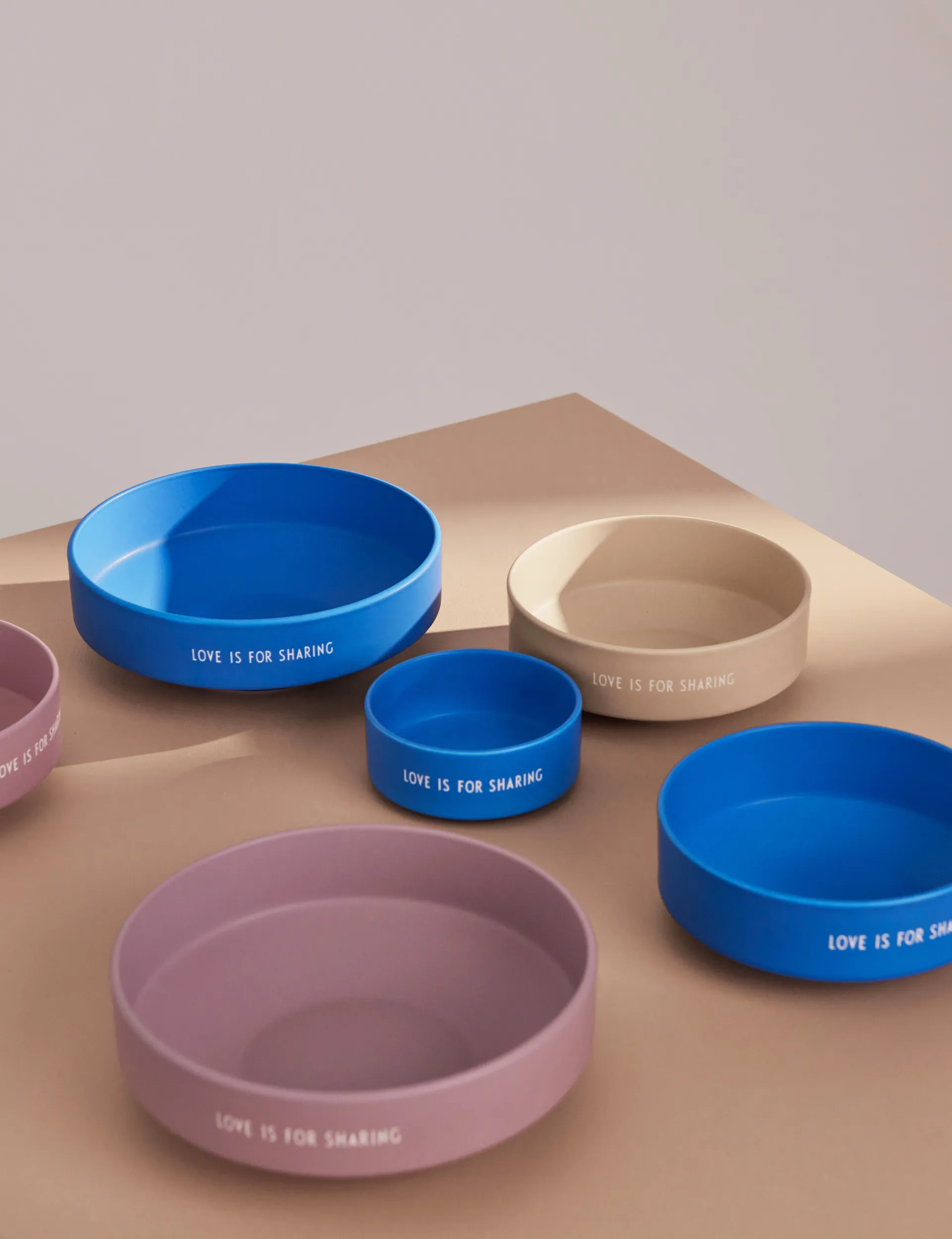 Bol favori Design Letters moyen Ø17,5 cm, Cobalt blue Design Letters