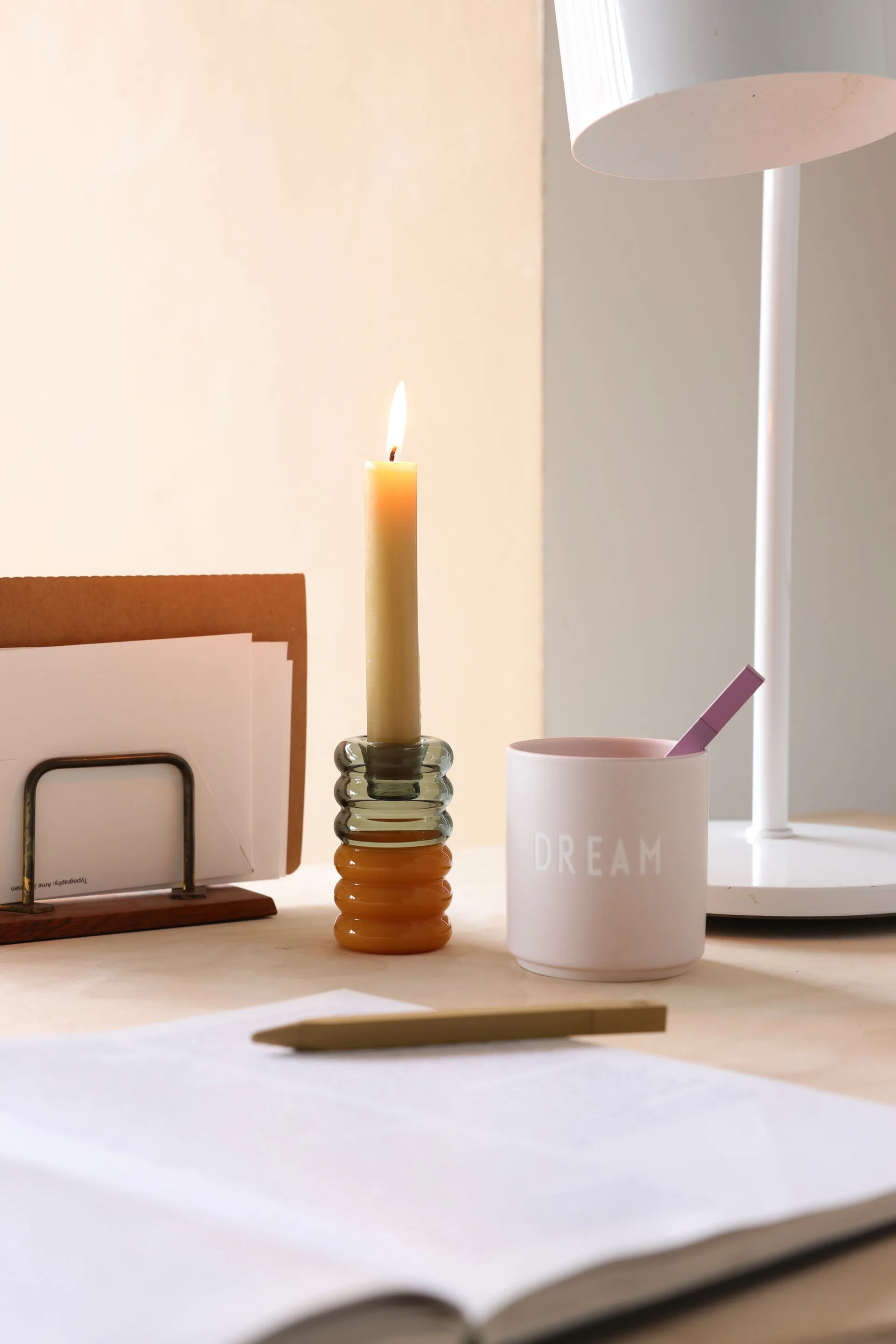 Bougeoir Hoop Ø3,5x9 cm, Smoke-milky yellow Design Letters