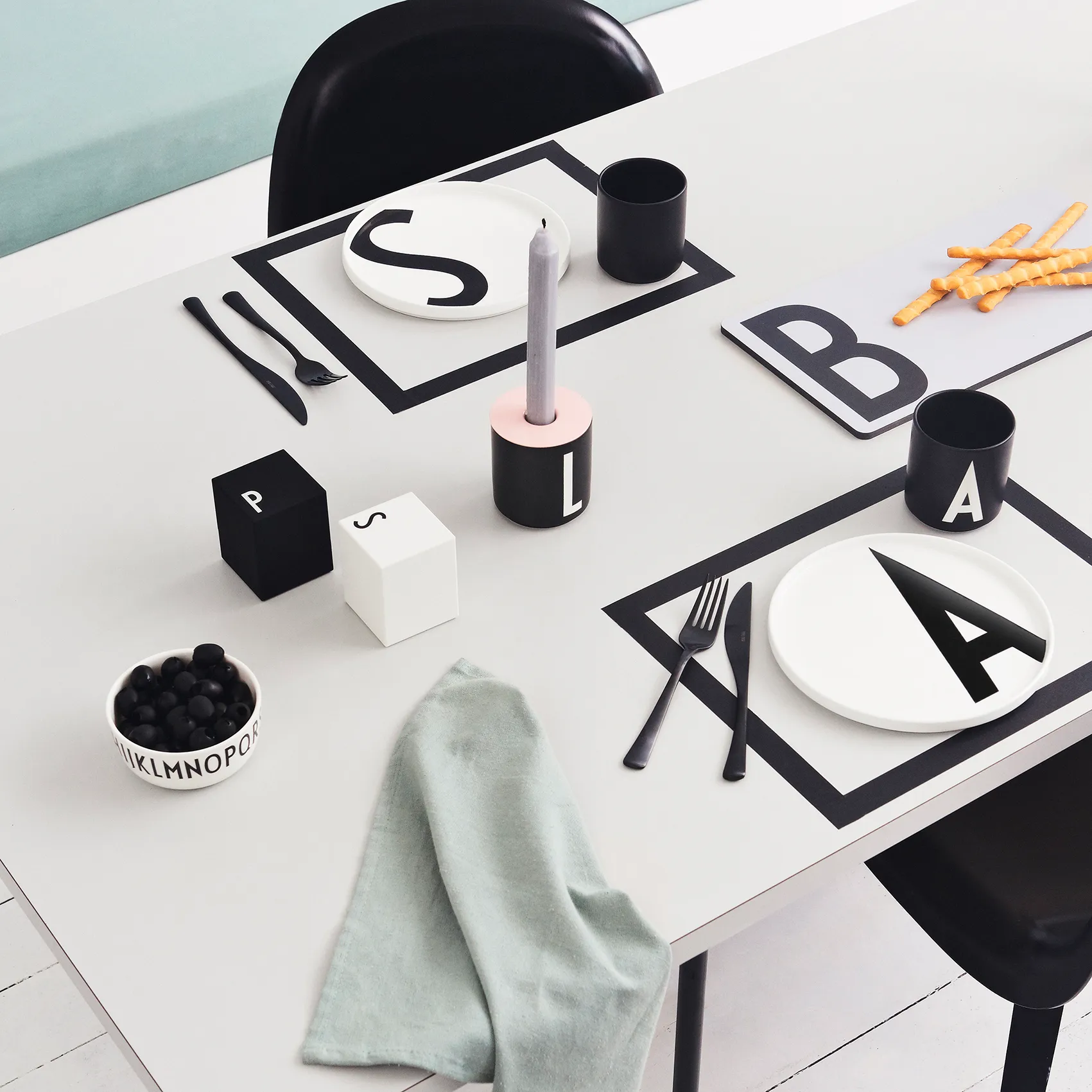 Bougeoir pour tasse Design Letters, Rose Design Letters