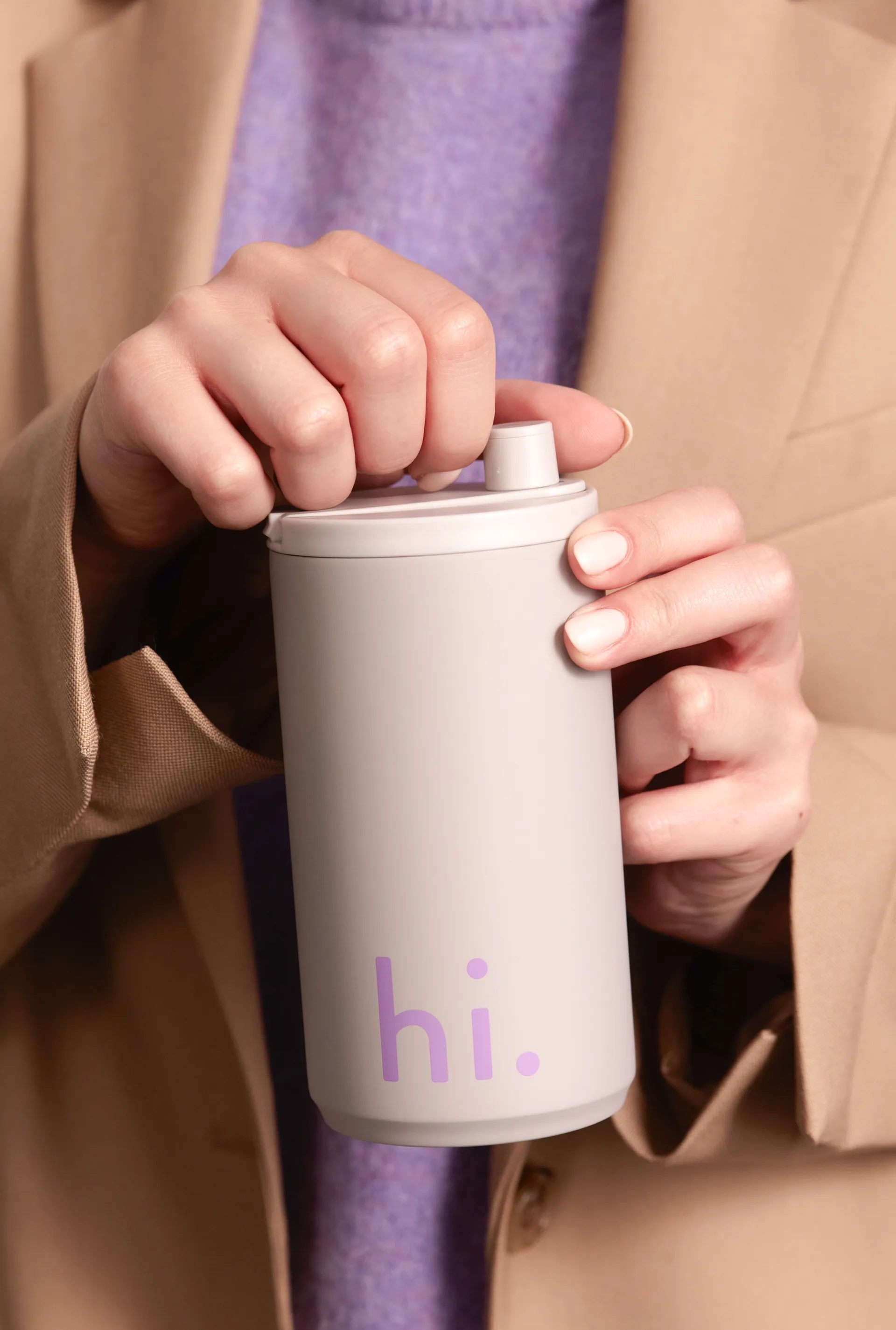 Mugg à emporter 35 cl Design Letters, Hi-gris froid Design Letters