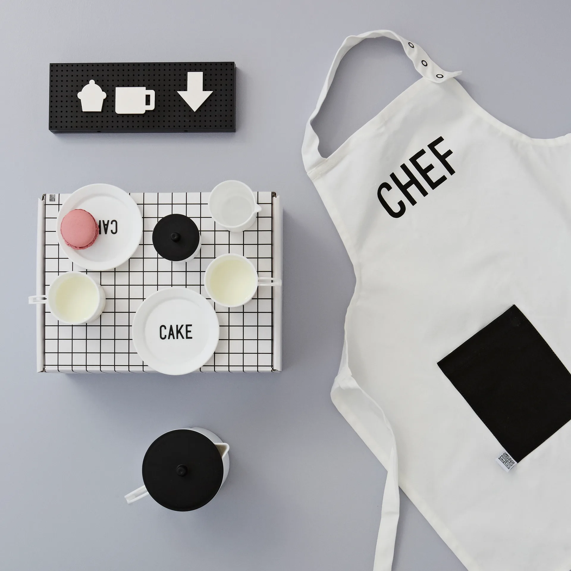 Tableau pour lettres Design Letters petit, noir Design Letters