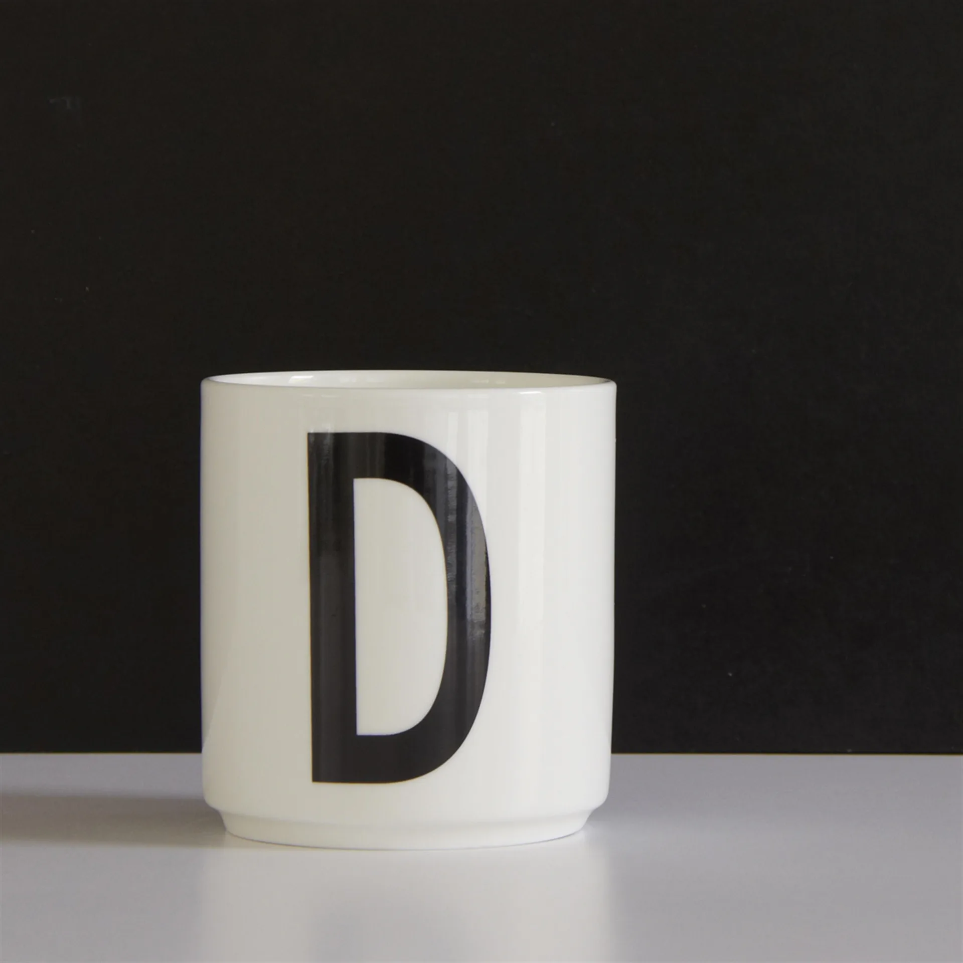 Tasse Design Letters, D Design Letters