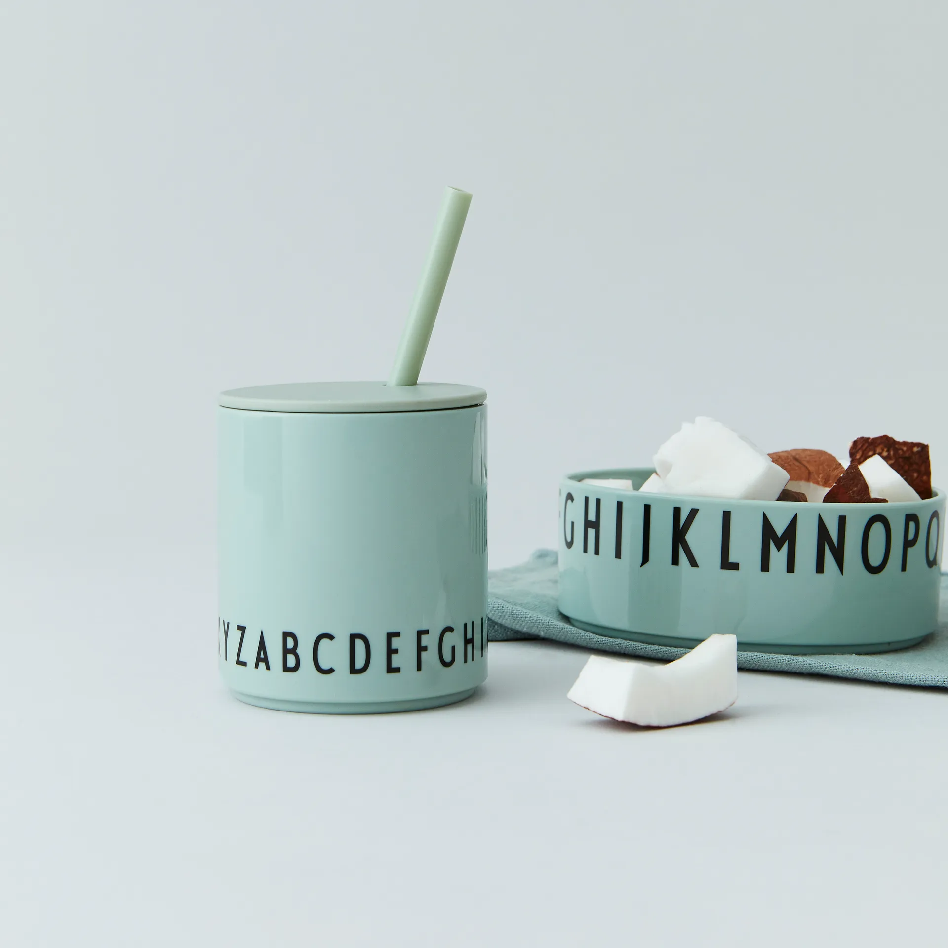 Tasse enfant Eat & Learn, Vert Design Letters