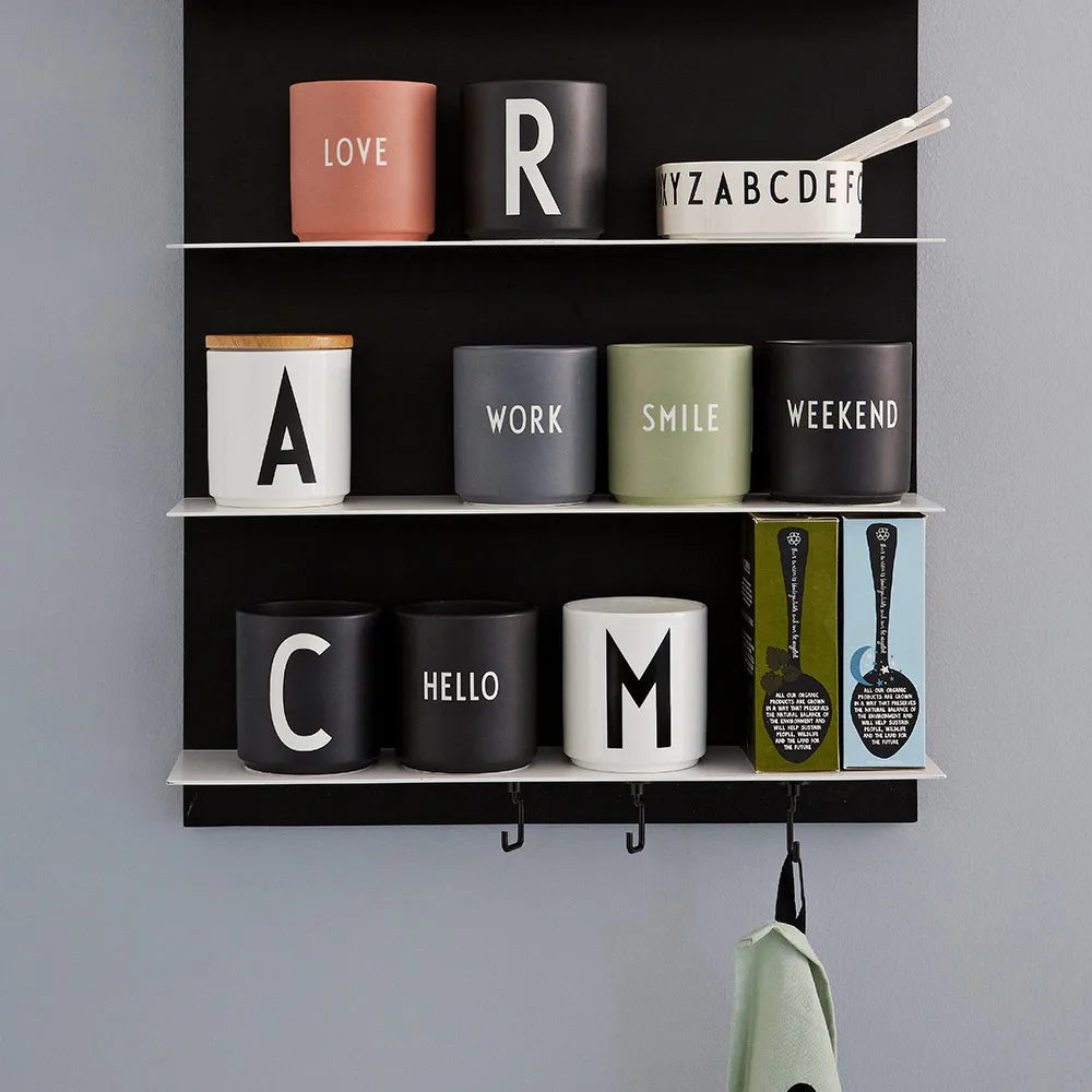 Tasse favorite Design Letters 25 cl, Hello-black Design Letters