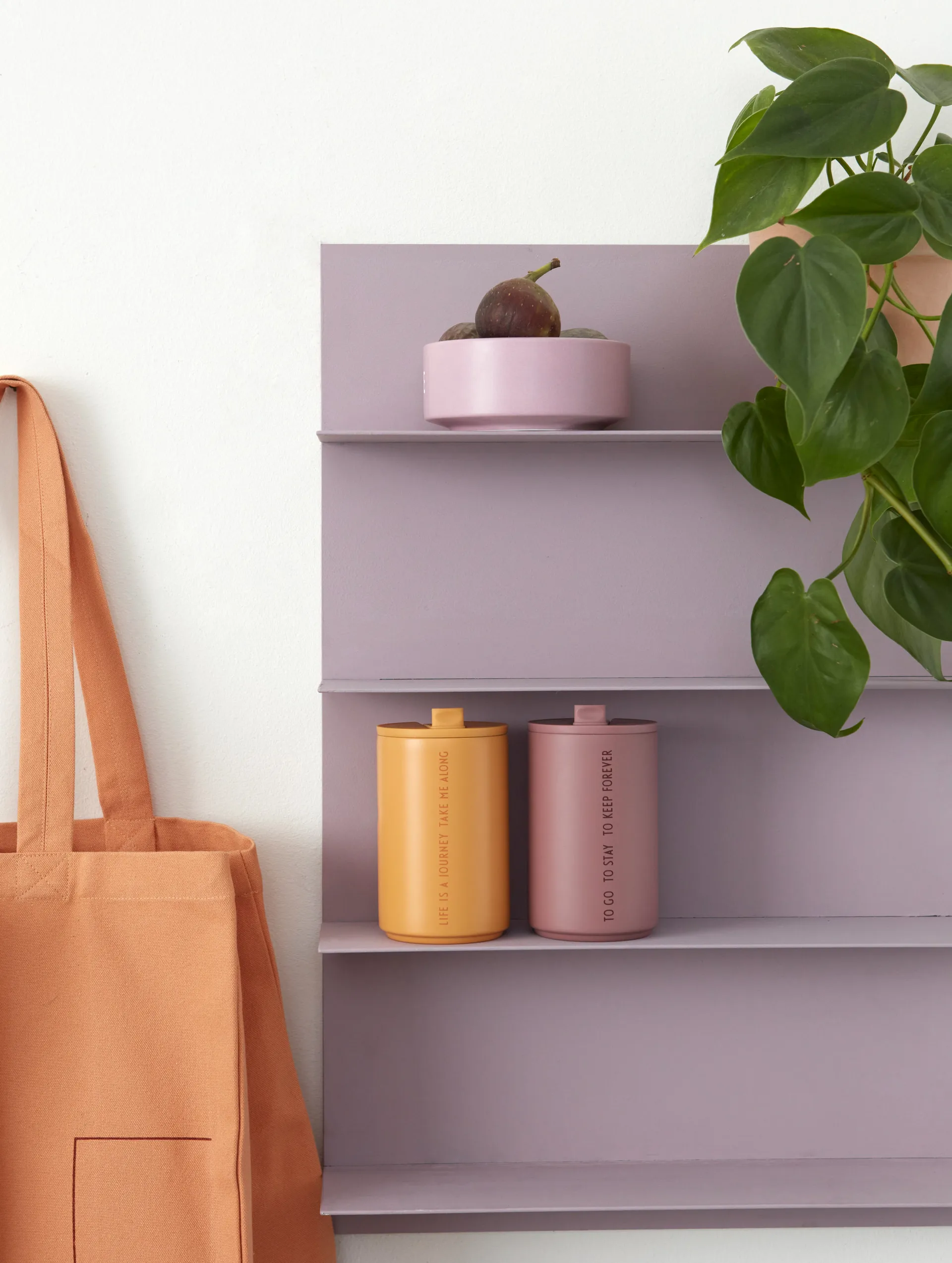 Tasse isotherme Design Letters, To Go (ash rose) Design Letters